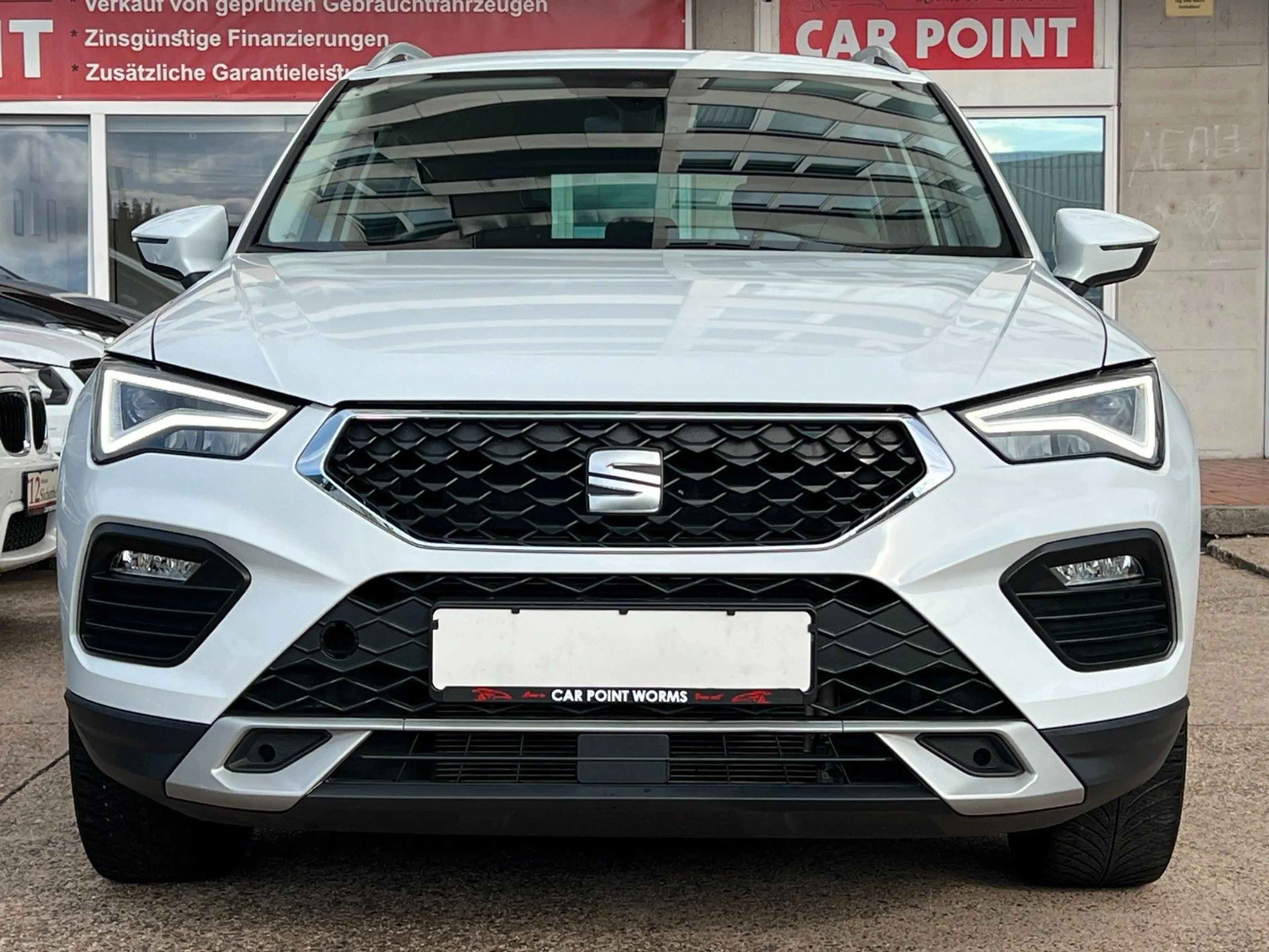SEAT Ateca 2.0 TDI DSG Style *ACC*LED*AHK*CARPLAY* — photo 3