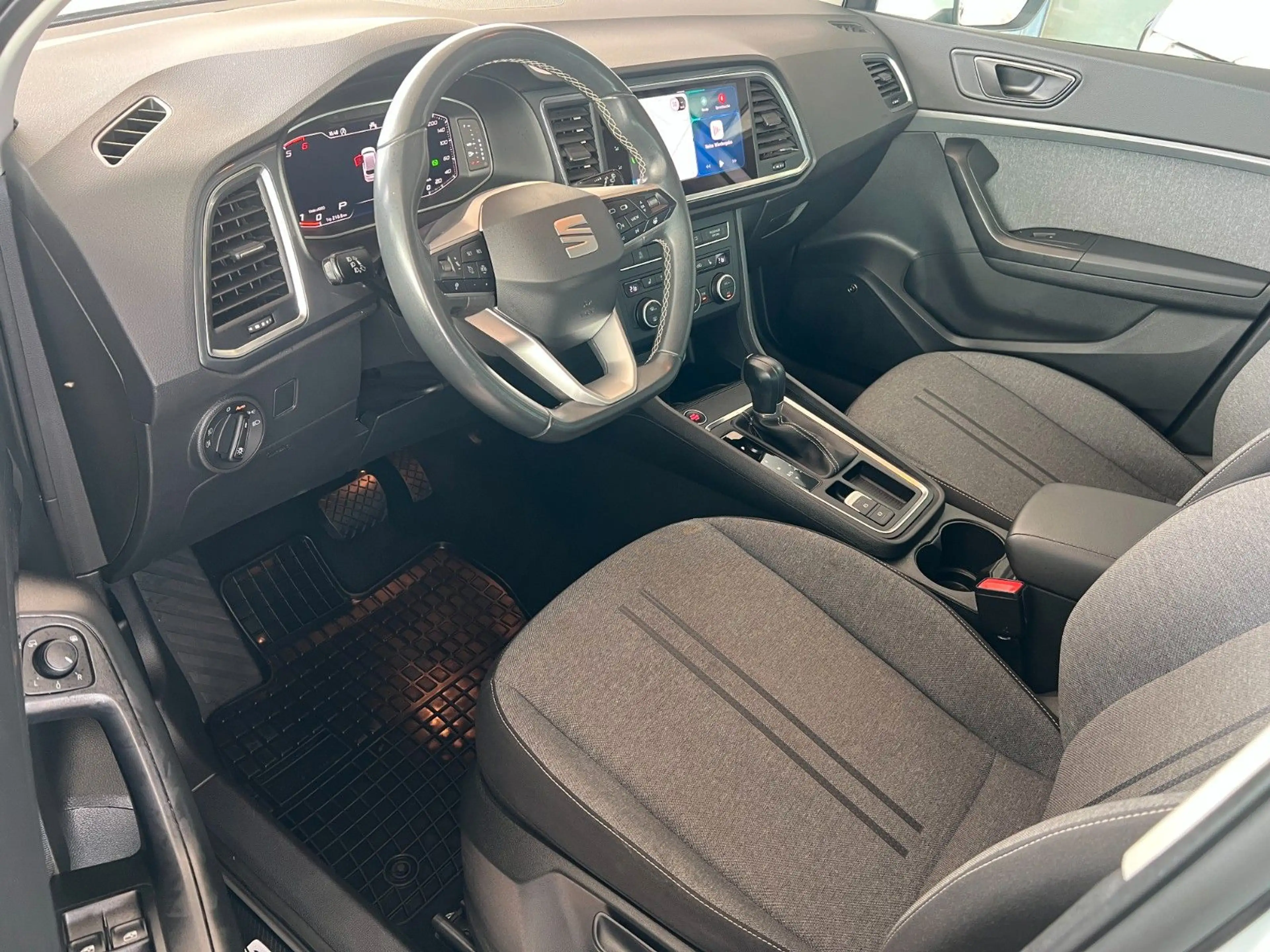 SEAT Ateca 2.0 TDI DSG Style *ACC*LED*AHK*CARPLAY* — photo 9