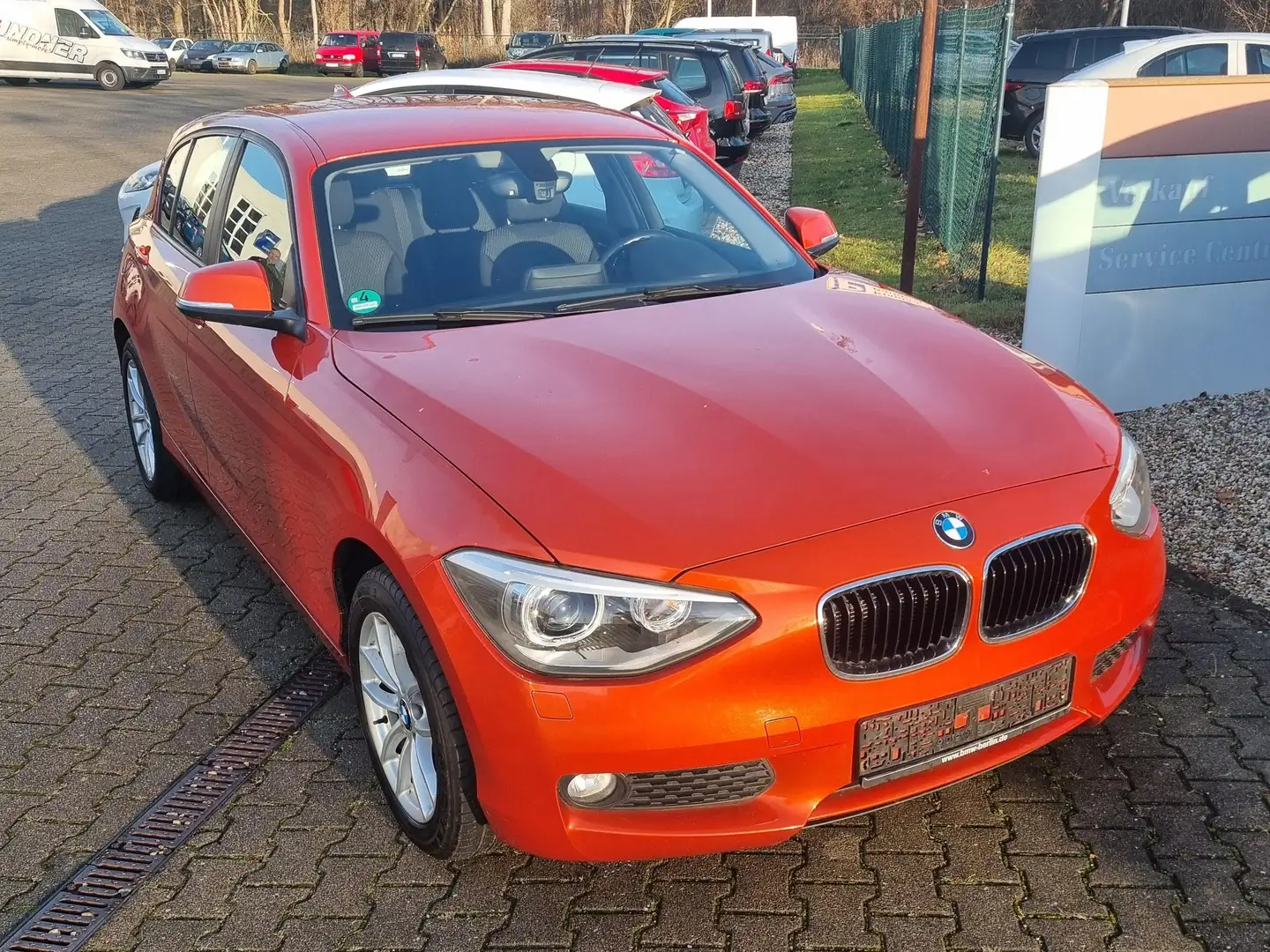 BMW 116 116 i Orange - 1