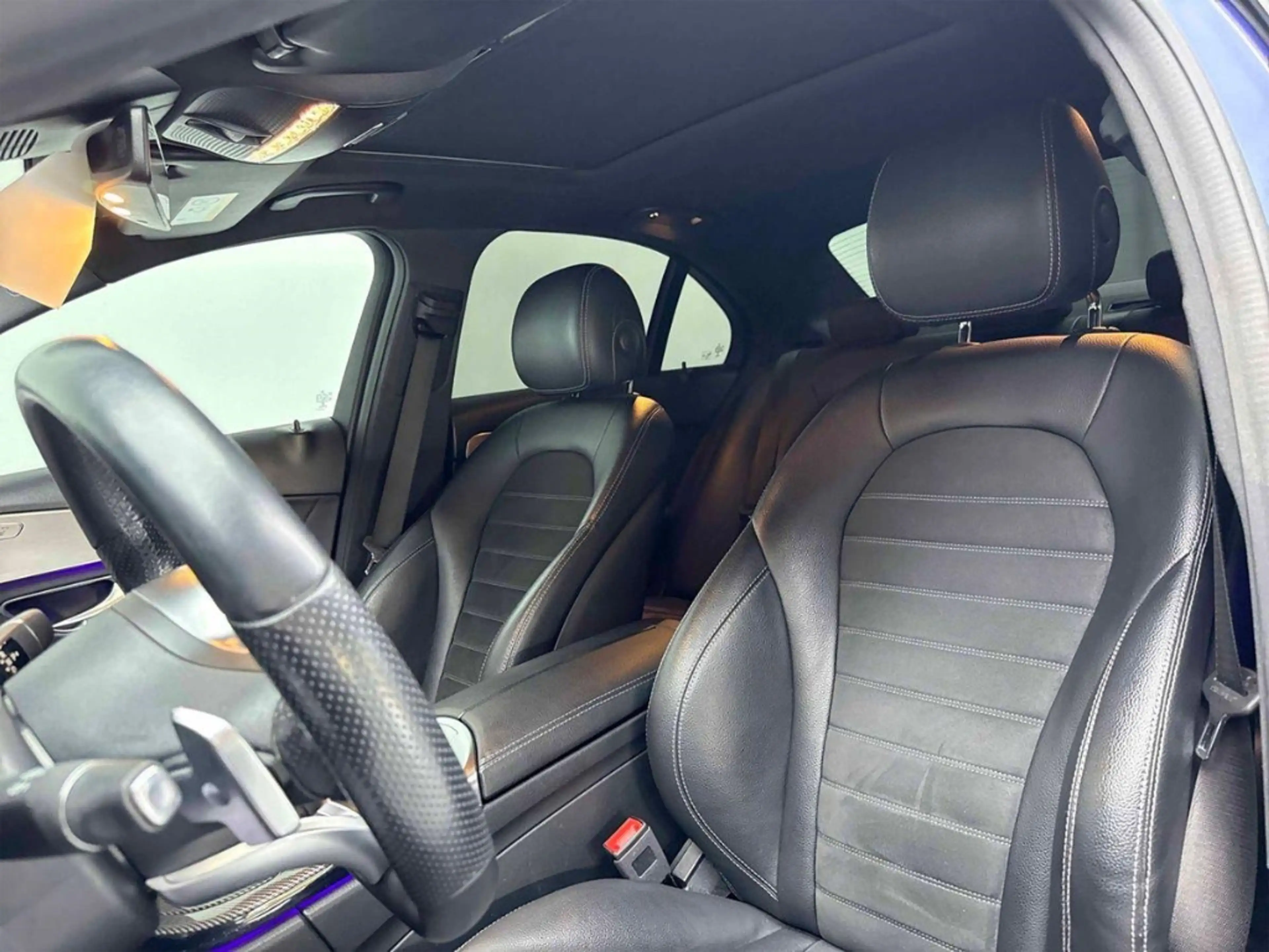 Mercedes-Benz C 300 d 4Matic AMG Pano Ambiente MultiBeam MULTIBEAM — photo 6