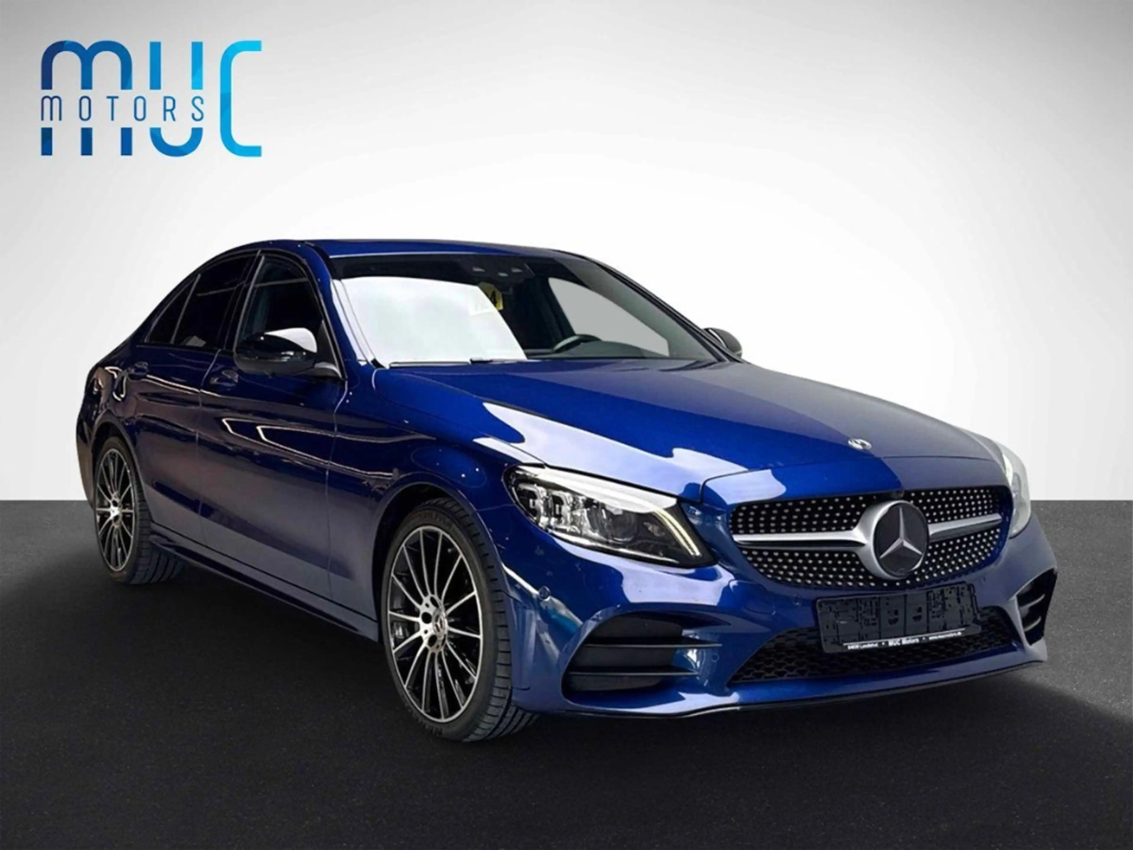 Mercedes-Benz C 300 d 4Matic AMG Pano Ambiente MultiBeam MULTIBEAM — photo 3
