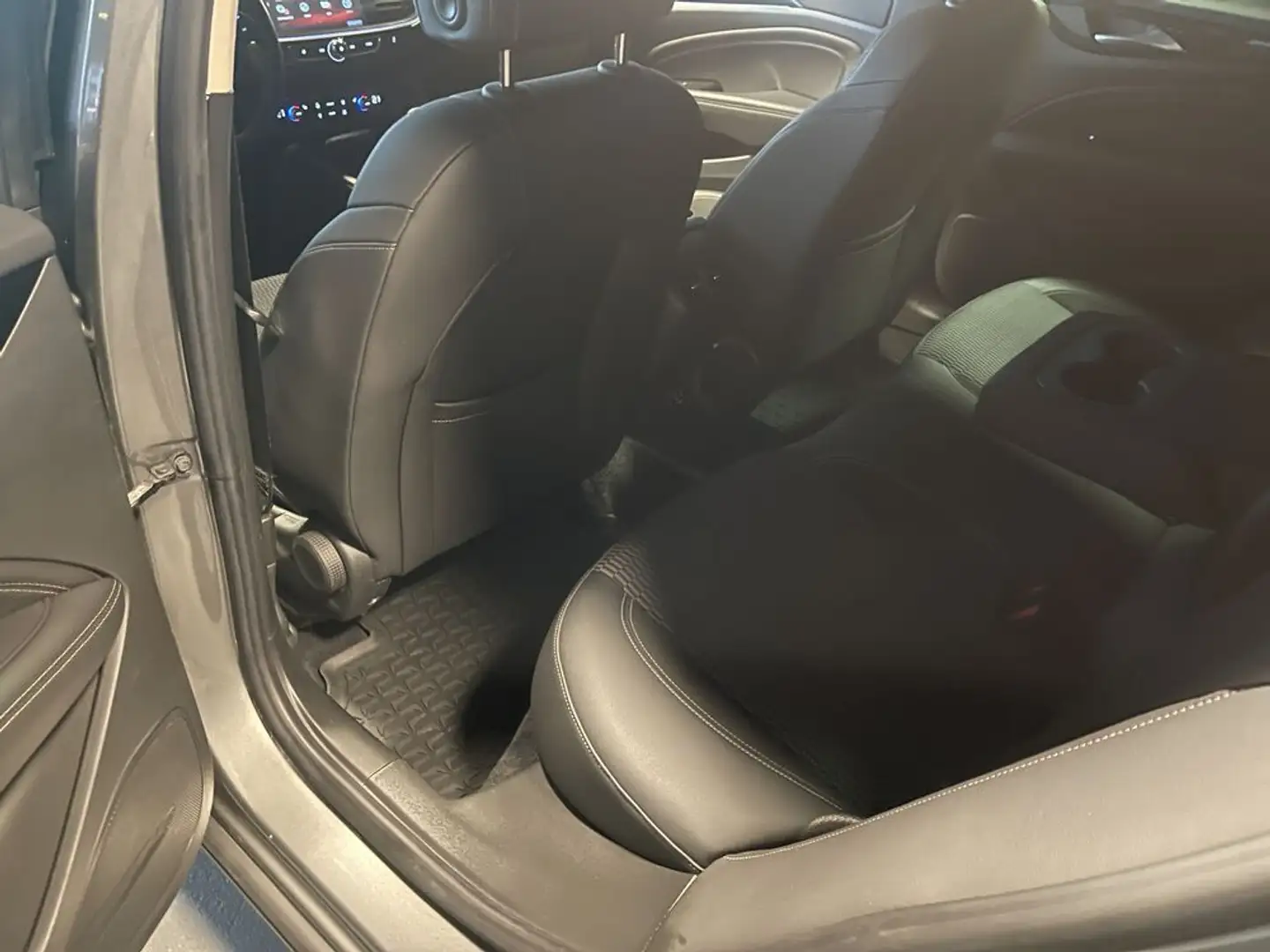 Opel Insignia Opel 2.0 CDTI 170 PS | LED | HUD | Standh Grau - 2
