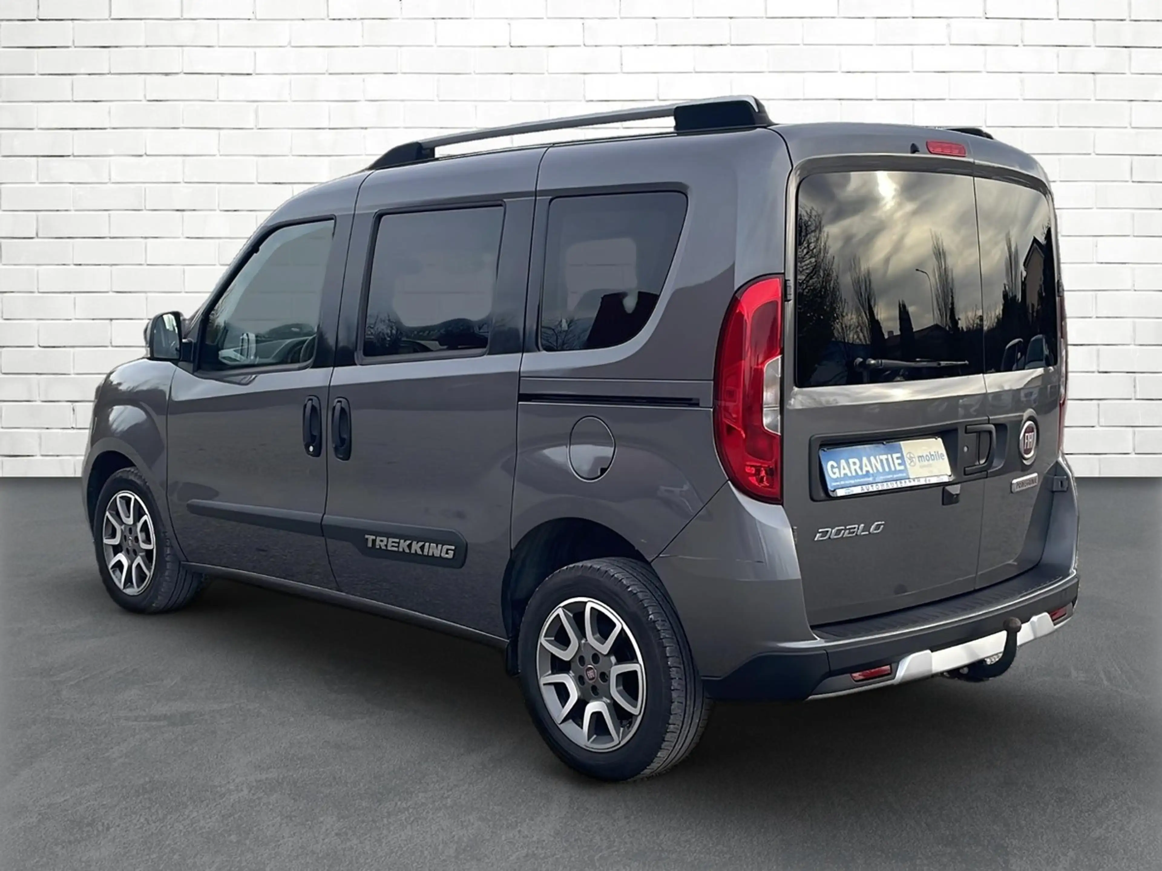 Fiat Doblo Cargo 1.6 Multijet Trekking Navi* AHZV* SHZ* — photo 9