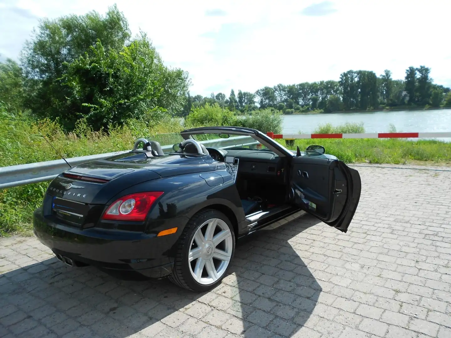 Chrysler Crossfire Crossfire Roadster Automatik Schwarz - 1