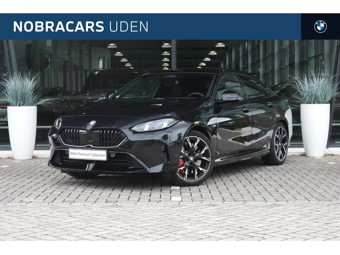BMW 220 2 Serie Gran Coupé M Sport Automaat / Sportstoelen Zwart - 1