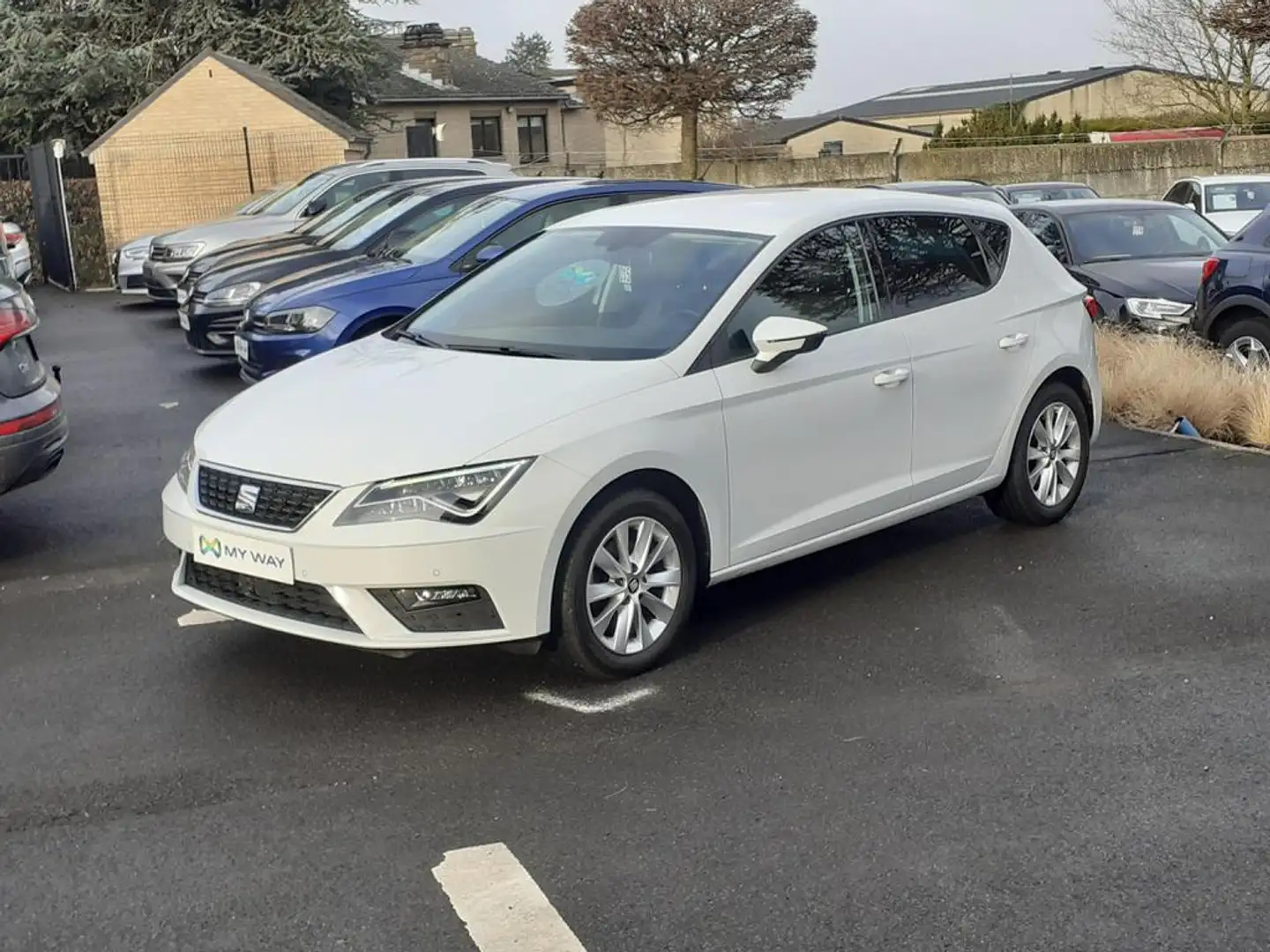 SEAT Leon 1.5 CNG STYLE 5d 96 MB1 M6 Wit - 1