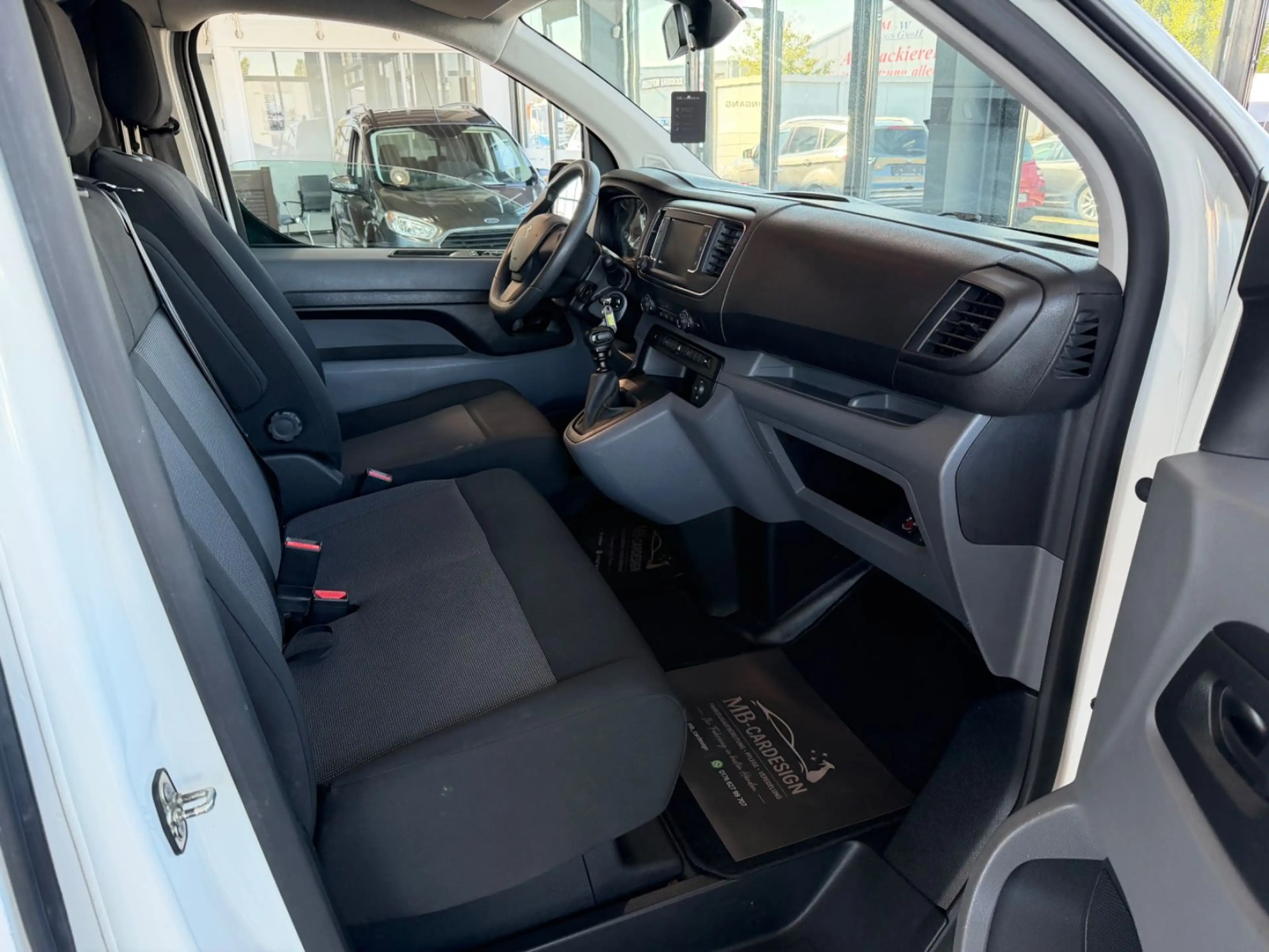 Peugeot Expert Premium L2 Isolierkastenwagen — photo 13