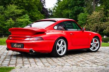 911 TURBO COUPE / INDIAN RED / SUNROOF / COLLECTOS ITEM / SERVICE + INVOICES / TOP CONDITION / UNIQUE OFFER