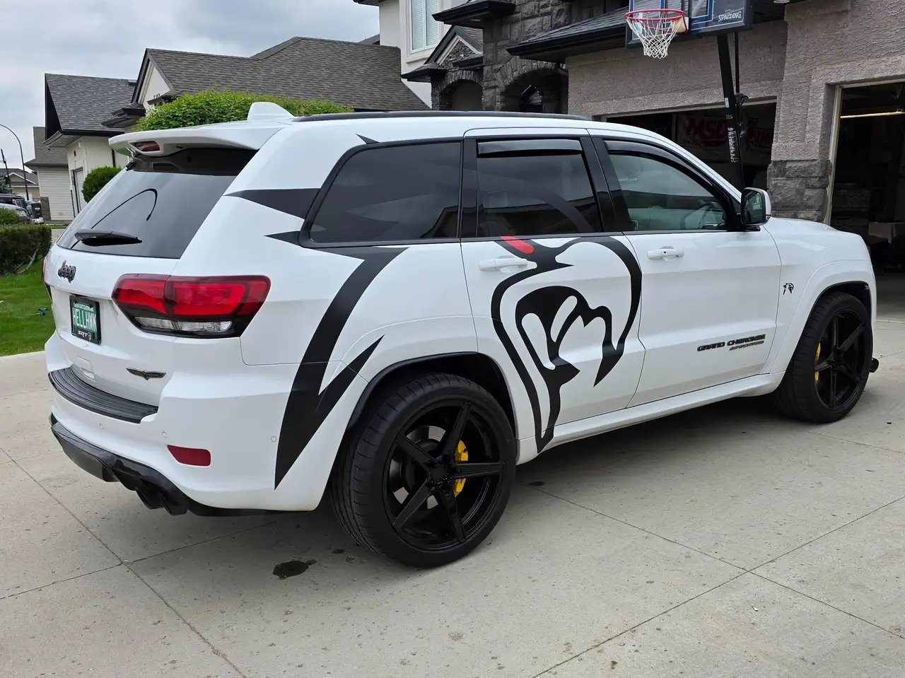 Jeep Grand Cherokee снимка Jeep Grand Cherokee