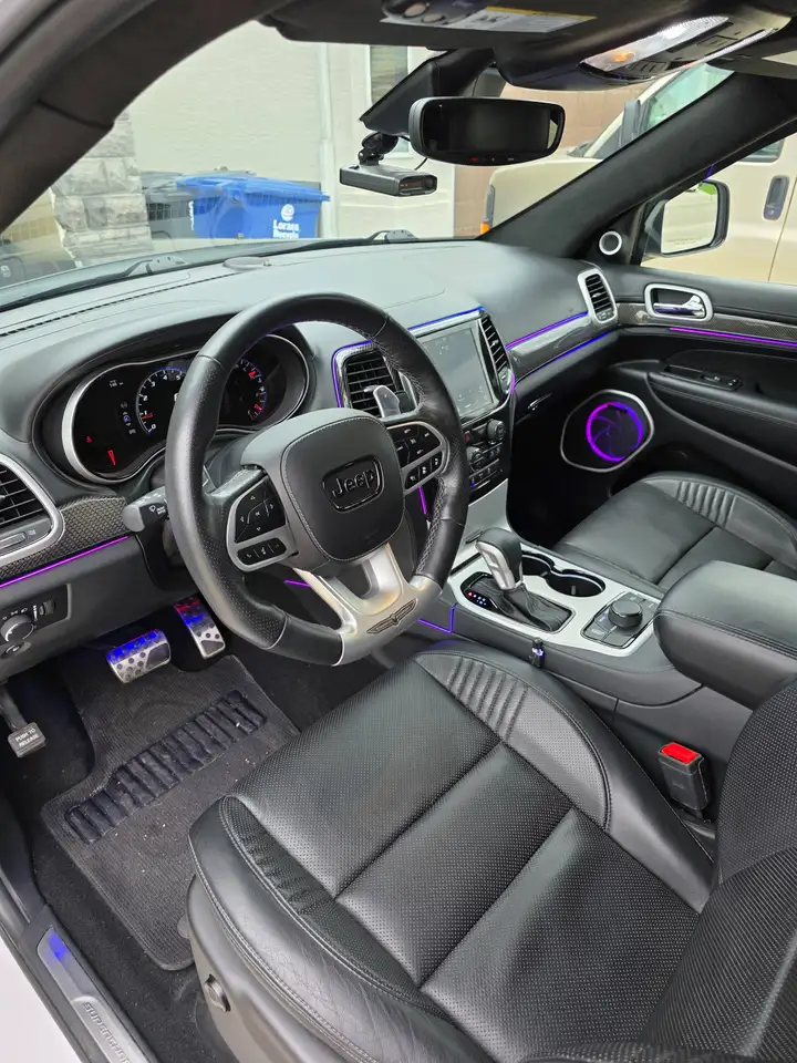 Jeep Grand Cherokee снимка Jeep Grand Cherokee