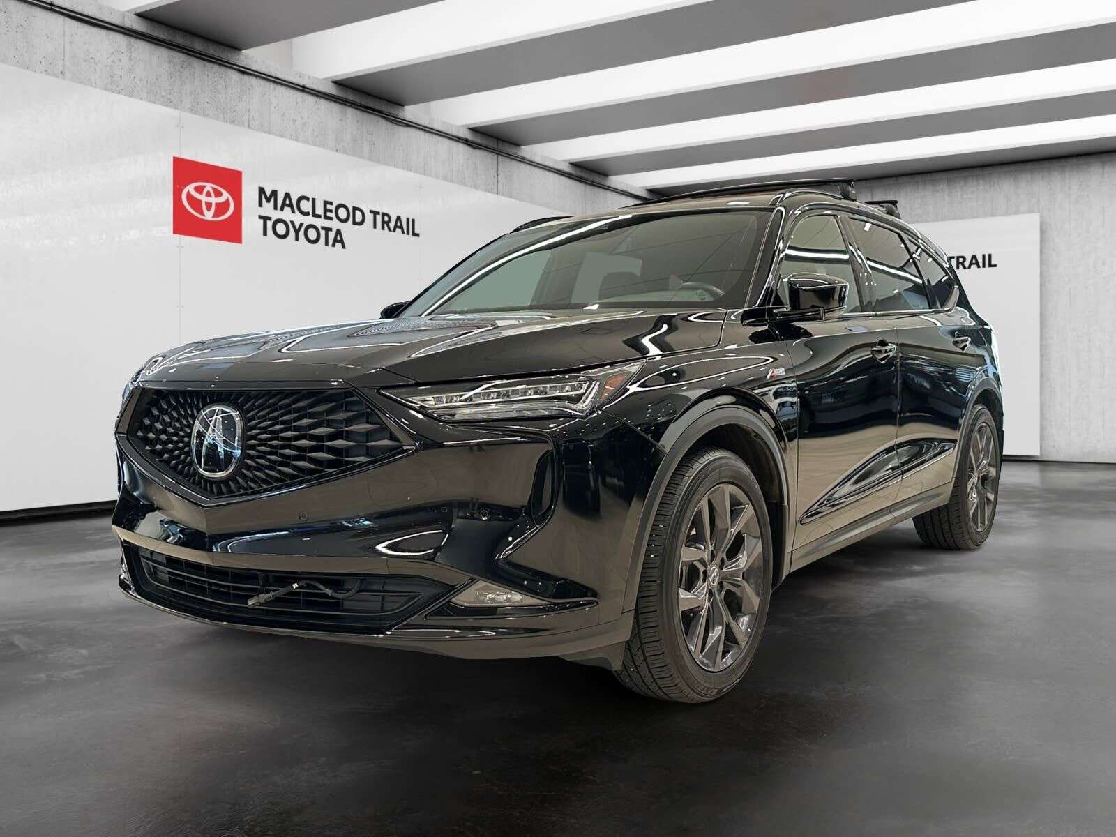 2023 Acura MDX A-Spec Package | Low km | 7 Pass |  One Owner | No