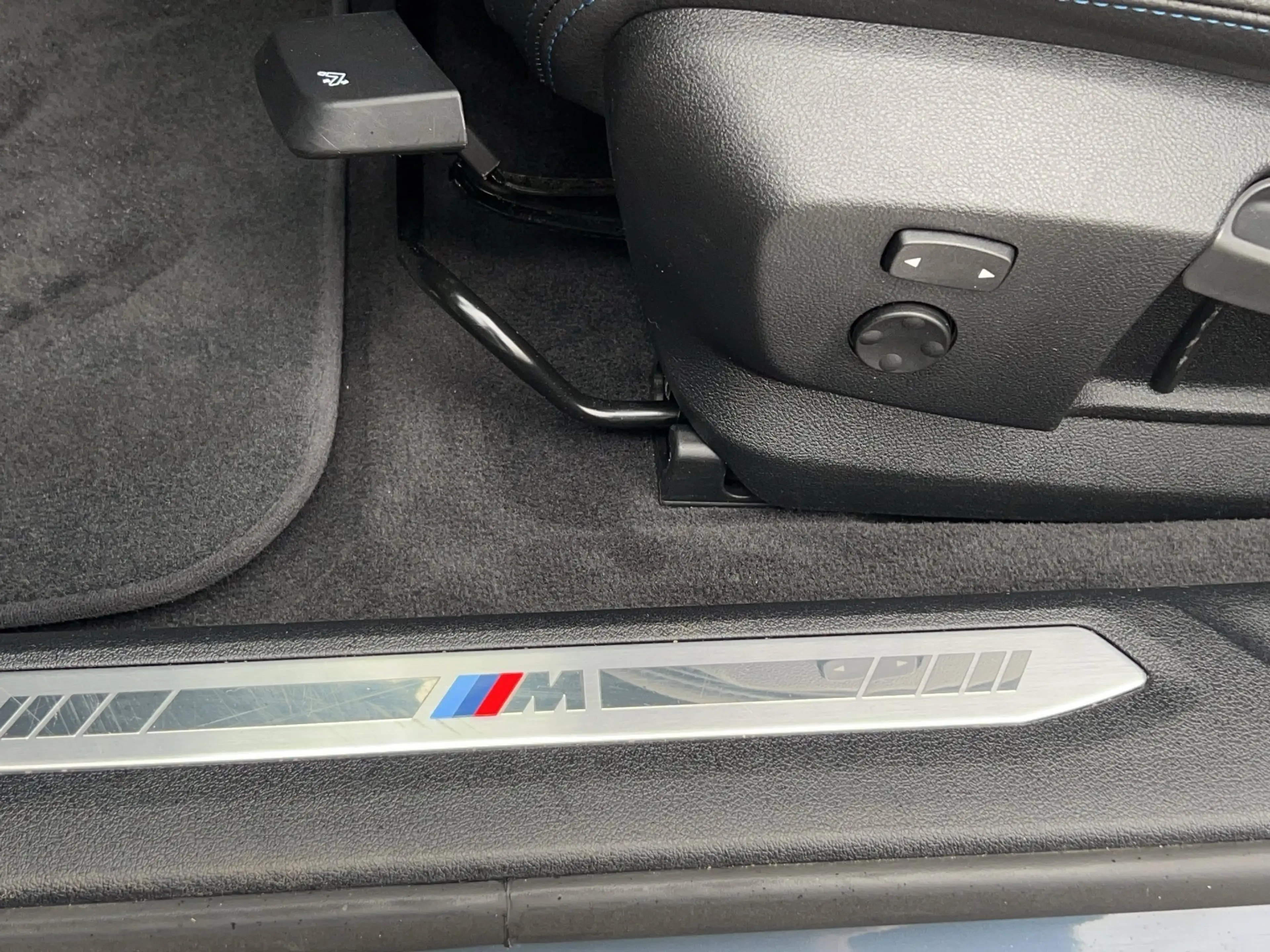 BMW 120 i M-Sport adapLED RFK HiFi Keyless — photo 15