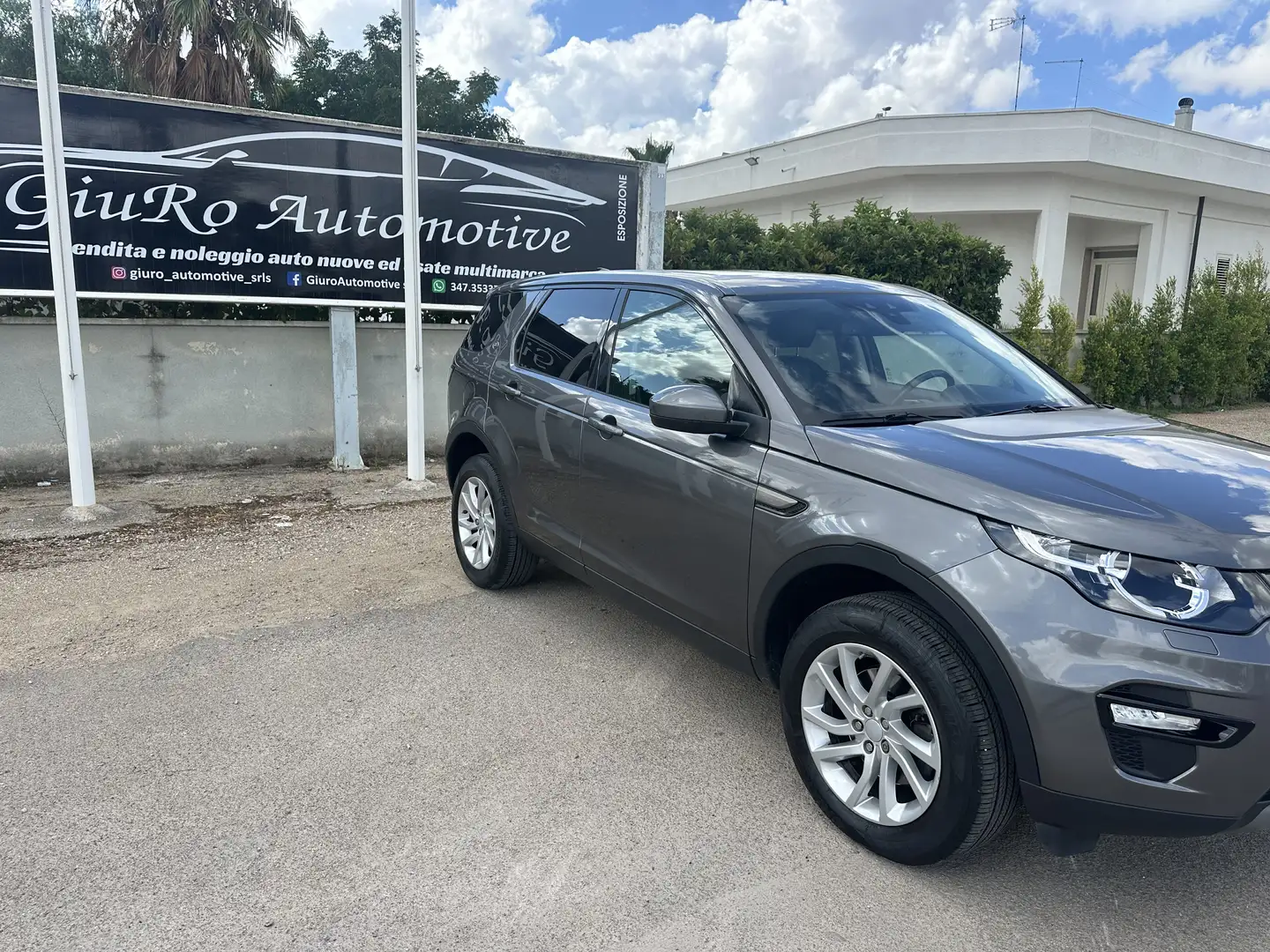 Land Rover Discovery Sport 2.0 td4 Pure awd 150cv auto my18 N1 - 2