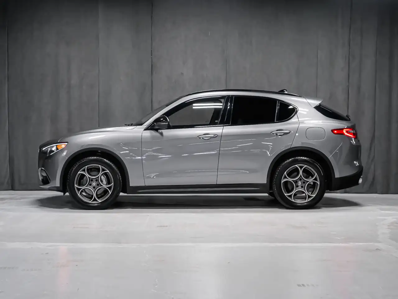 Alfa Romeo Stelvio fotografie Alfa Romeo Stelvio