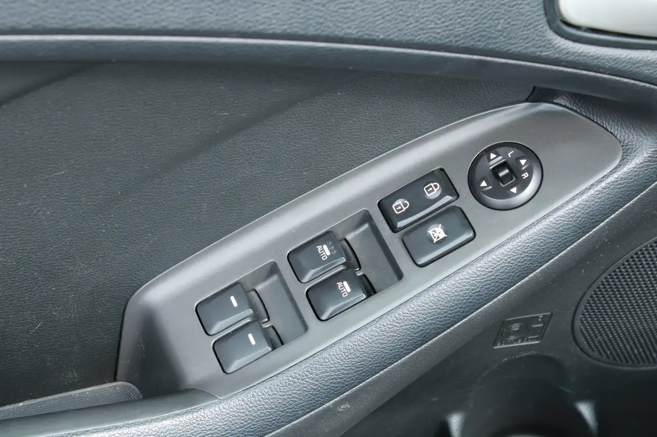 Kia Forte снимка Kia Forte