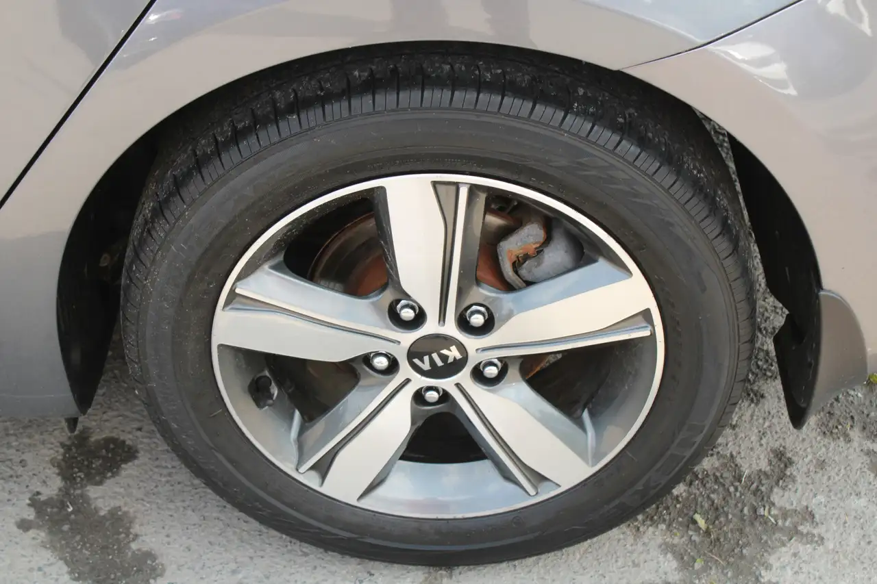 Kia Forte снимка Kia Forte
