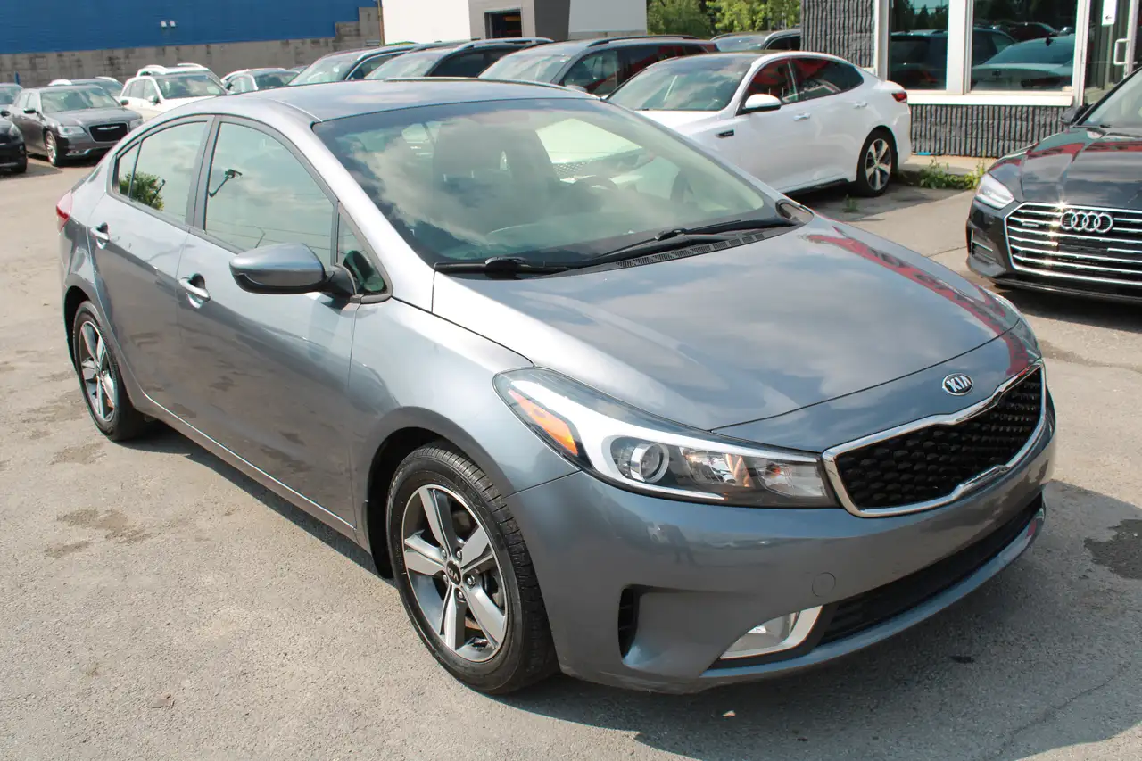 Kia Forte снимка Kia Forte