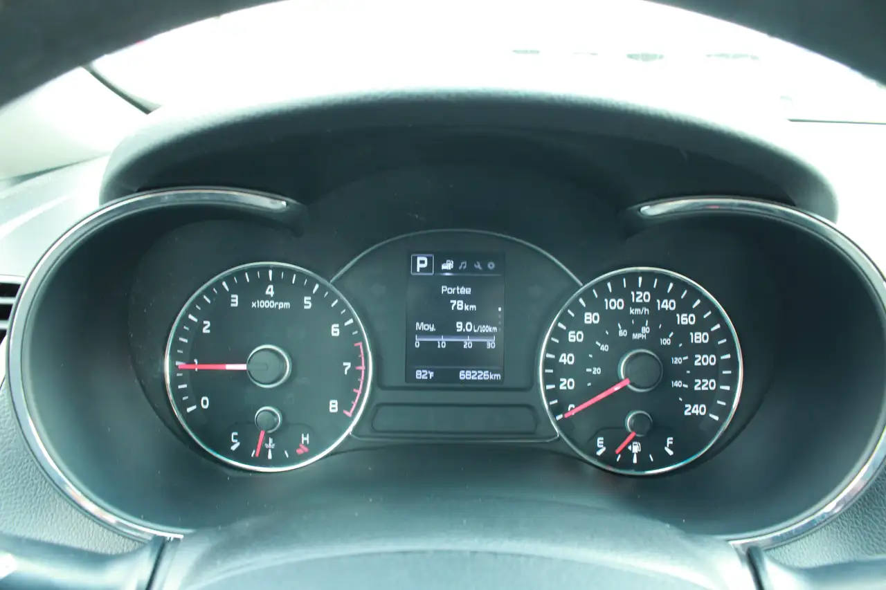 Kia Forte снимка Kia Forte