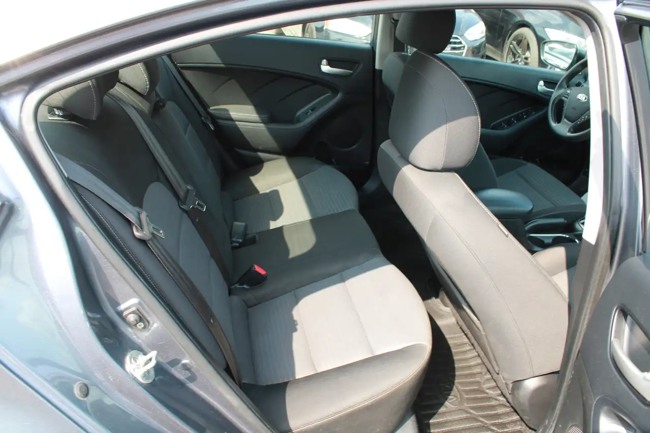 Kia Forte снимка Kia Forte