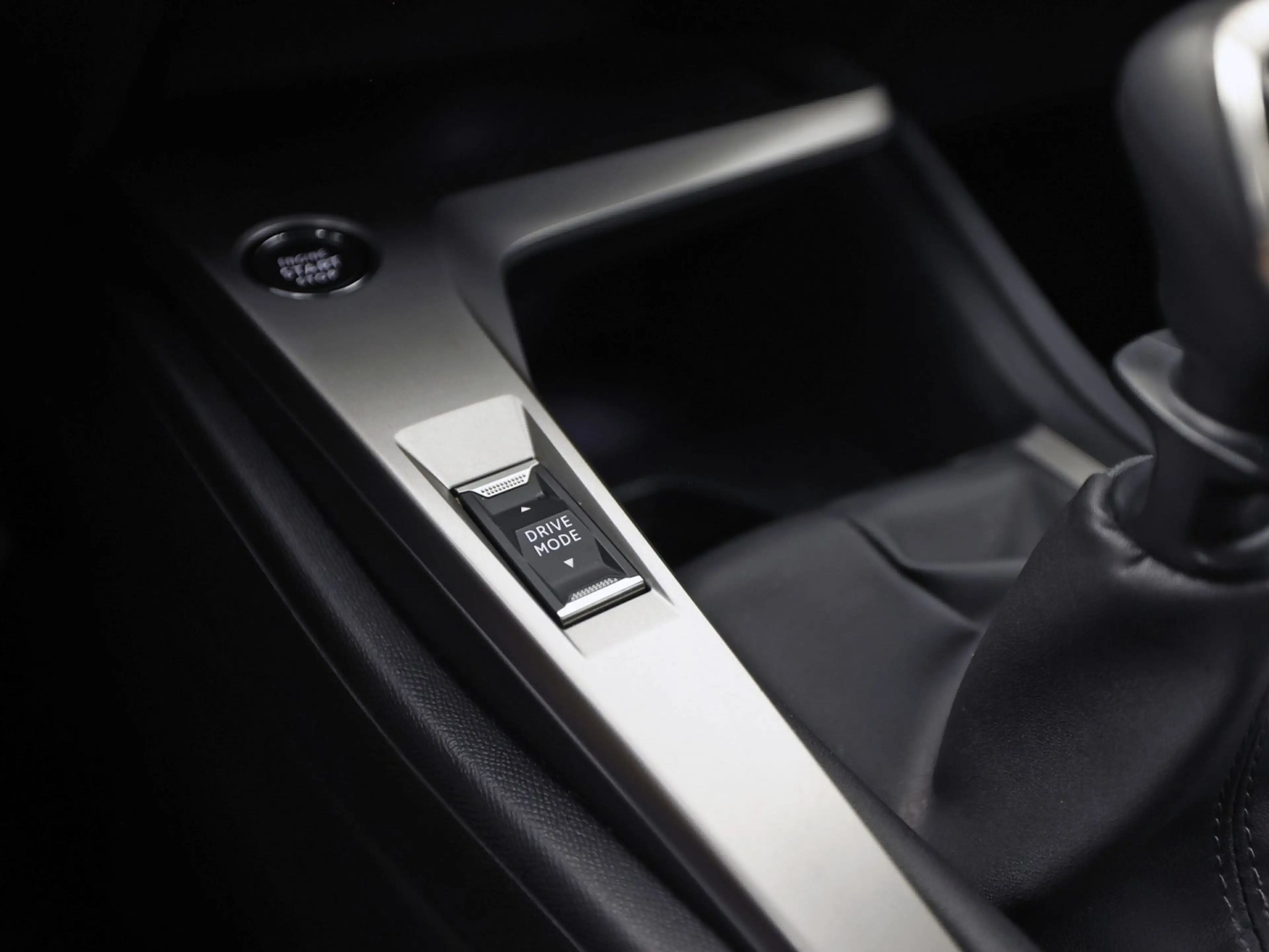 Peugeot 308 SW 1.2 PureTech Active Sport (VIRTUAL COCKPIT, APP — photo 26