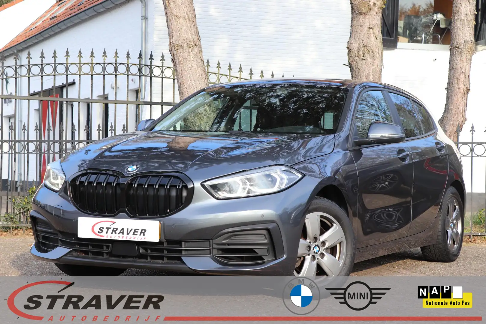 BMW 118 1-serie 118i |Climate control |Carplay Grijs - 1