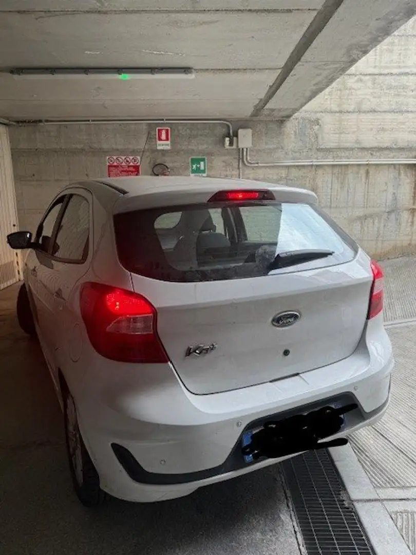 Ford Ka/Ka+ Ka III + 2017 5p Ka + 1.2 Ultimate 85cv my18 Bianco - 2