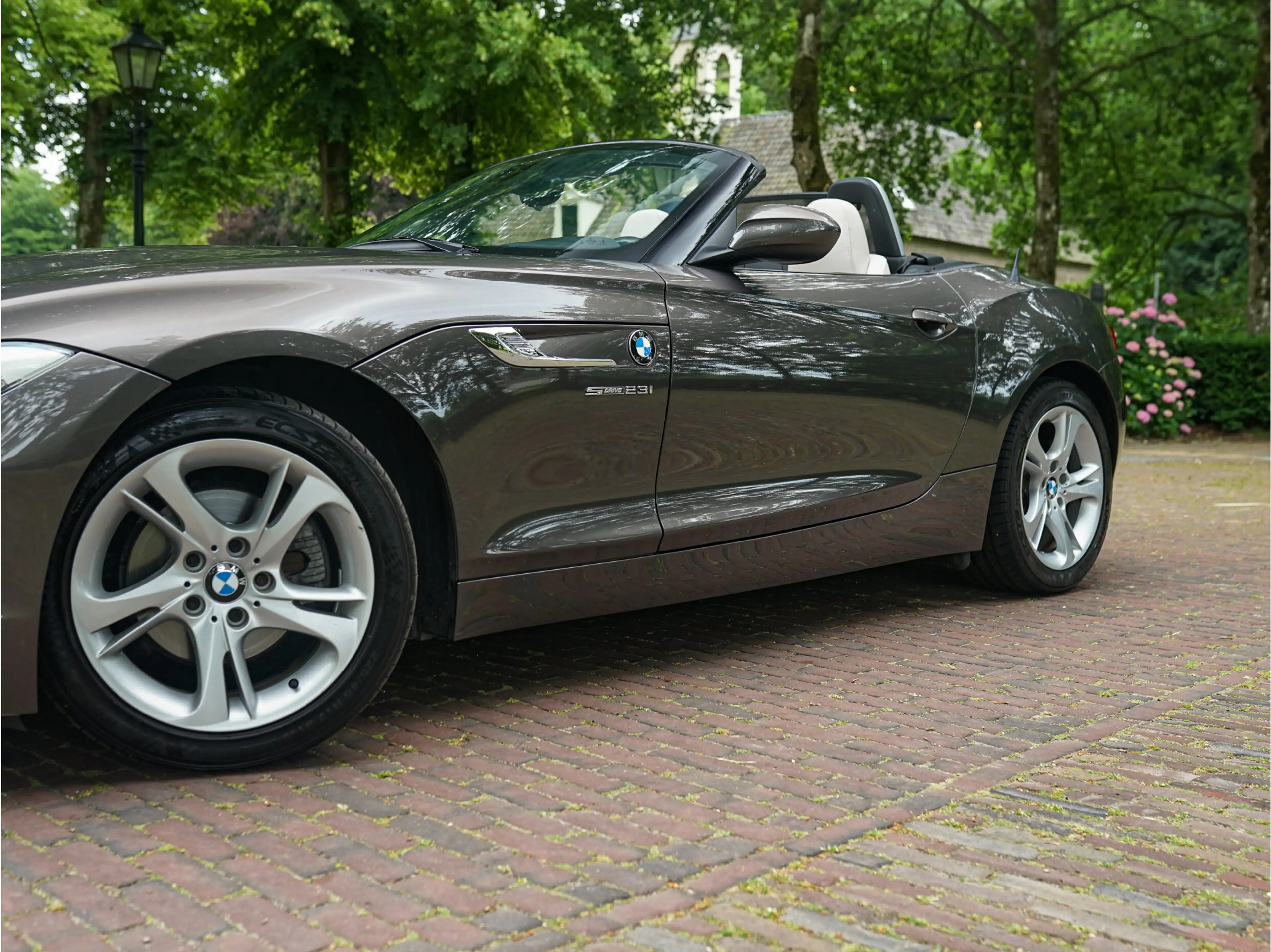 BMW Z4 [E89] sDrive23i Aut. Design Pure White l Stuurverw — photo 6