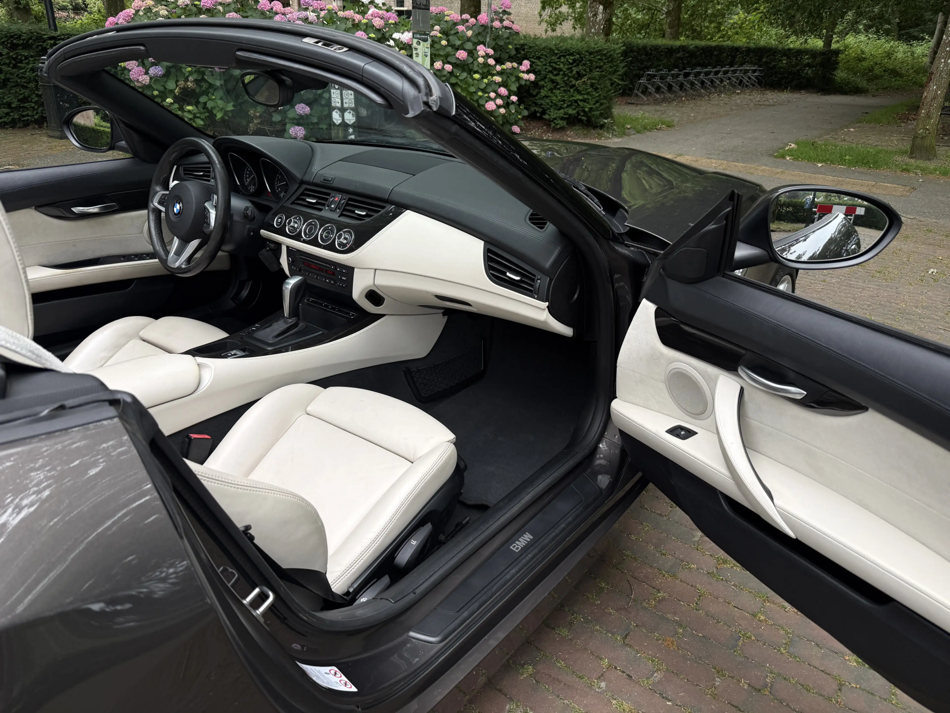 BMW Z4 [E89] sDrive23i Aut. Design Pure White l Stuurverw — photo 13