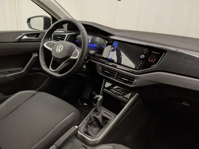 Volkswagen Polo view 6