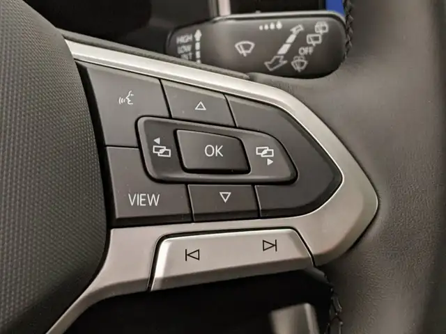 Volkswagen Polo view 9
