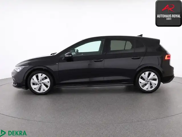 Volkswagen Golf view 2