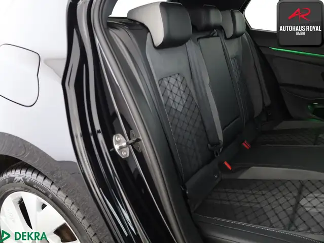 Volkswagen Golf view 13