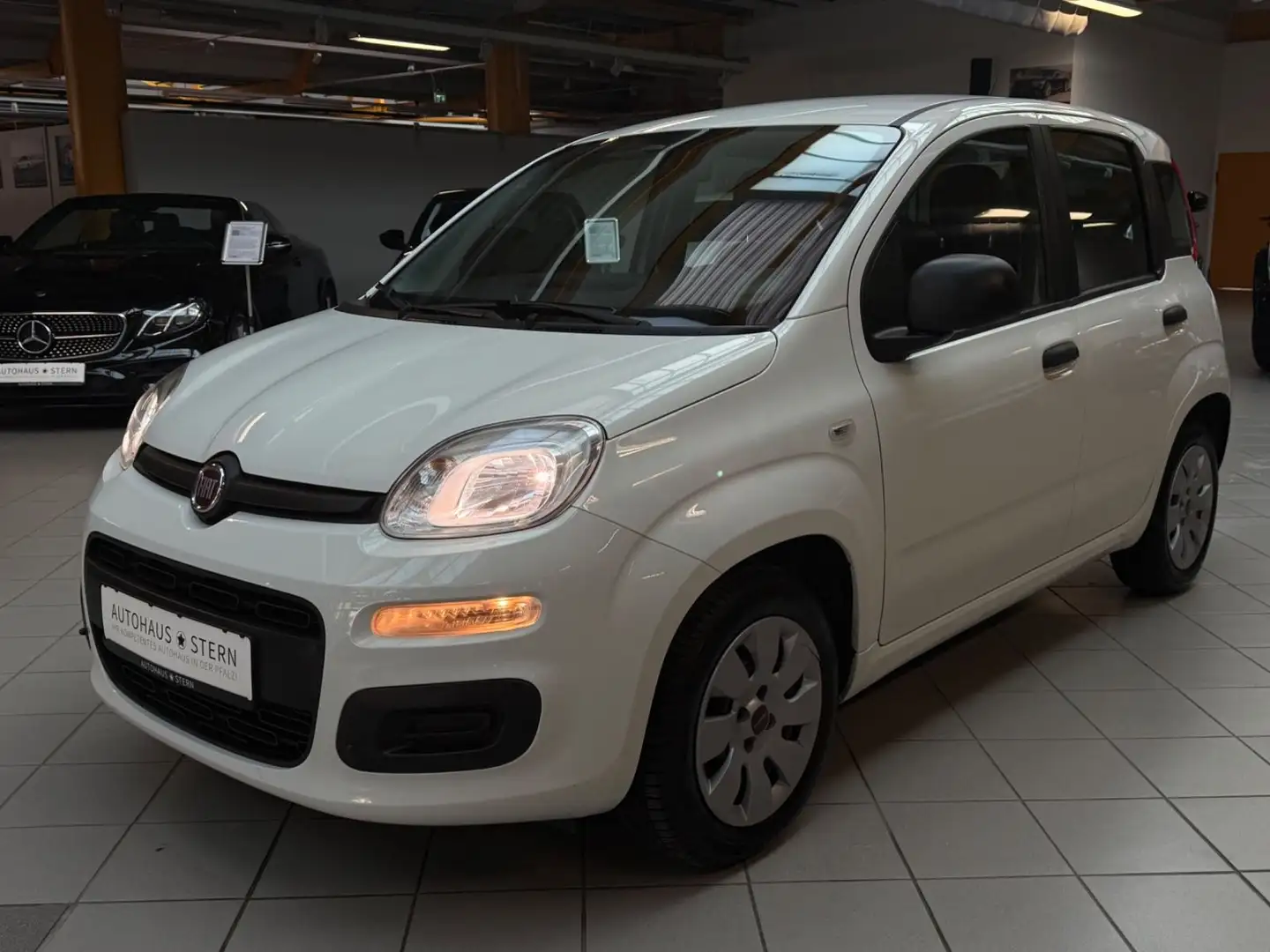 Fiat Panda 1.2 Pop|Klima|Isofix|5 Türer|weiß/&rot| bijela - 1