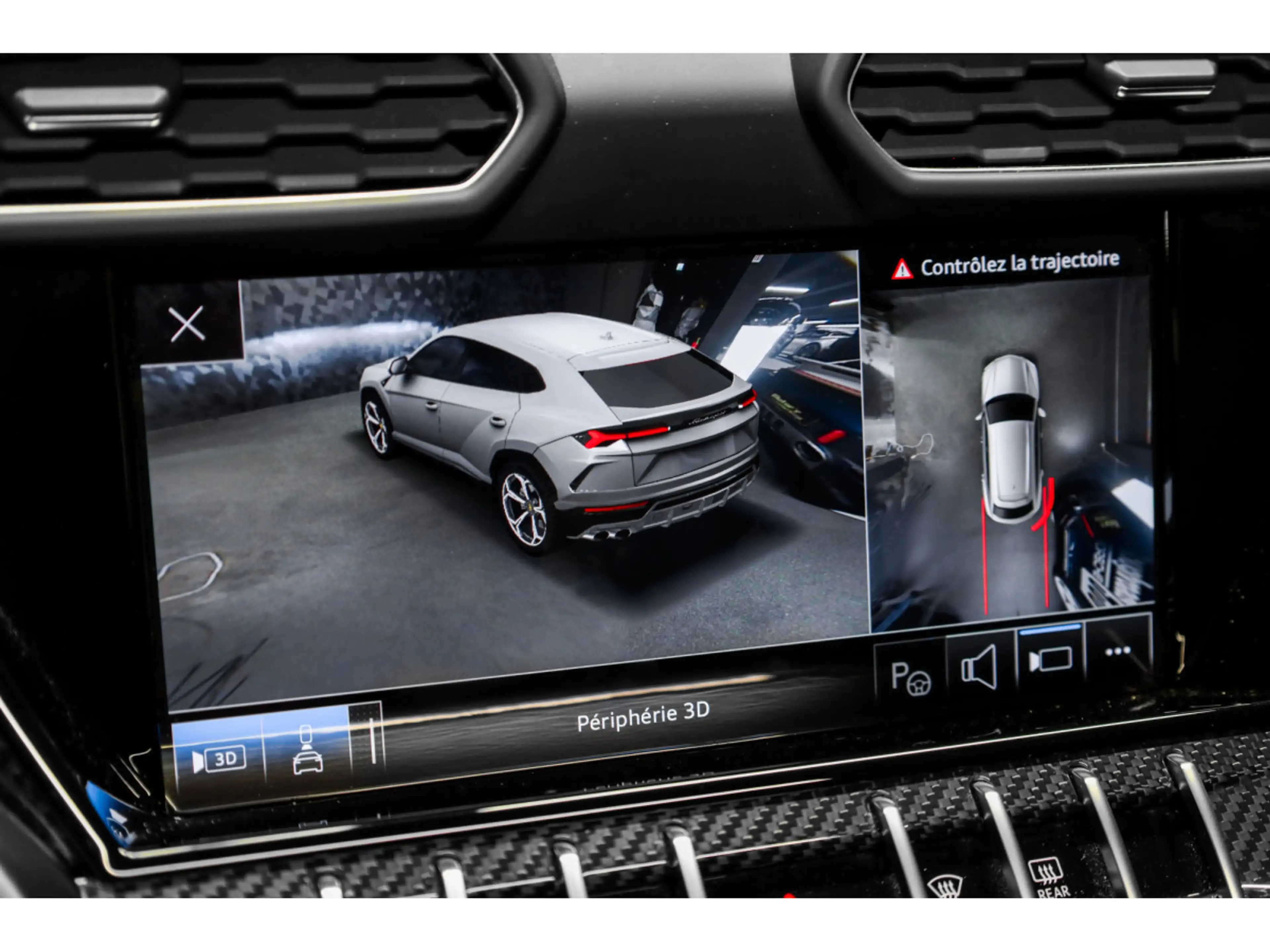 Lamborghini Urus V8 - NERO HELENE - AKRAPOVIC — photo 10