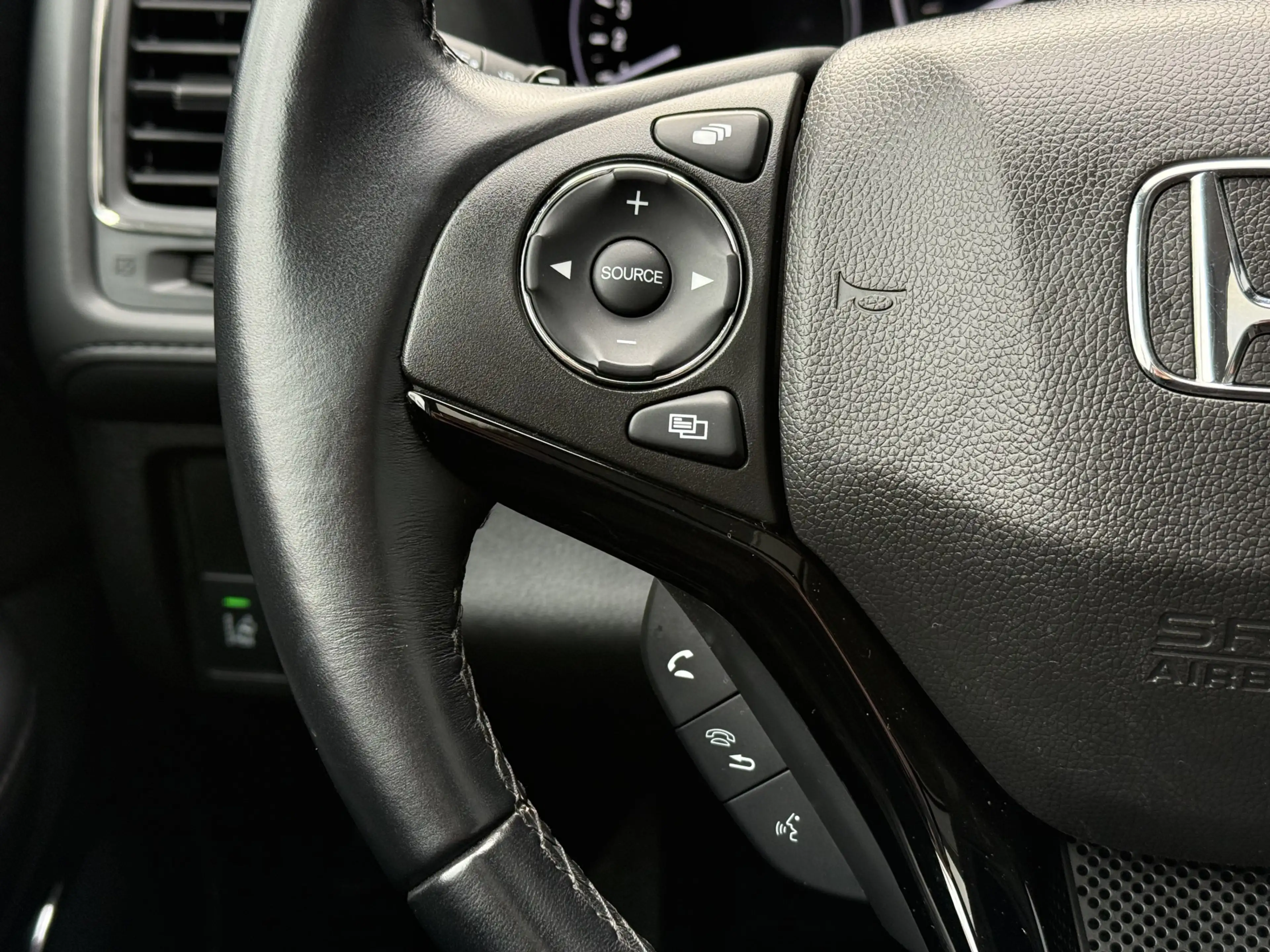Honda HR-V BWJ 2016 | 1.5 i-VTEC 131PK Executive | PANO DAK | — photo 8