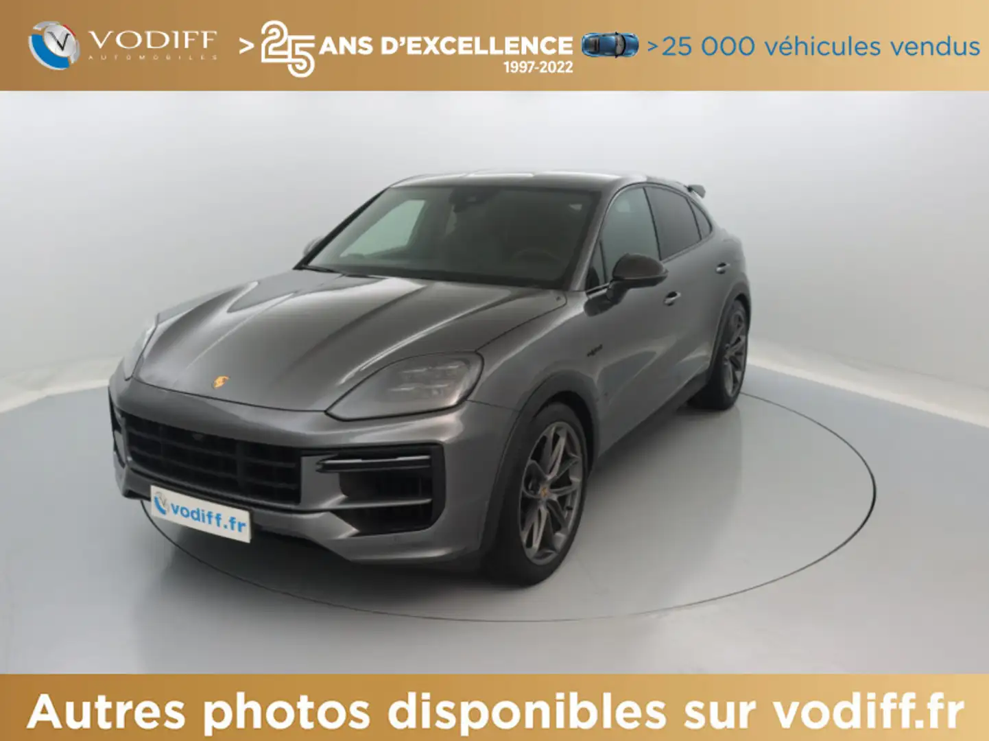 Porsche Cayenne TURBO E-HYBRID PACK GT 739 CV Gris - 1
