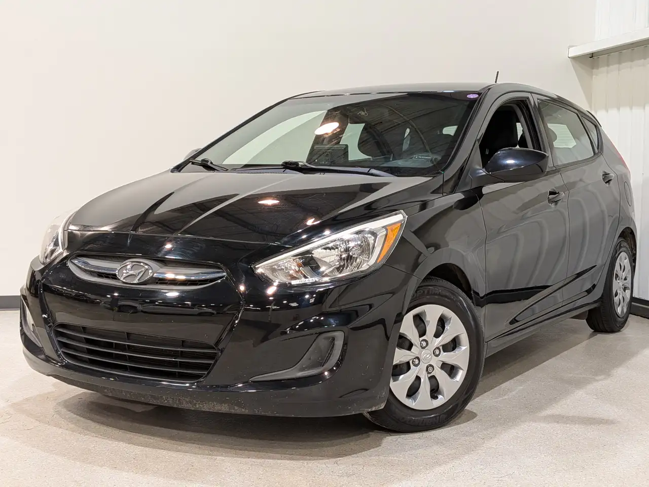 2017 Hyundai ACCENT