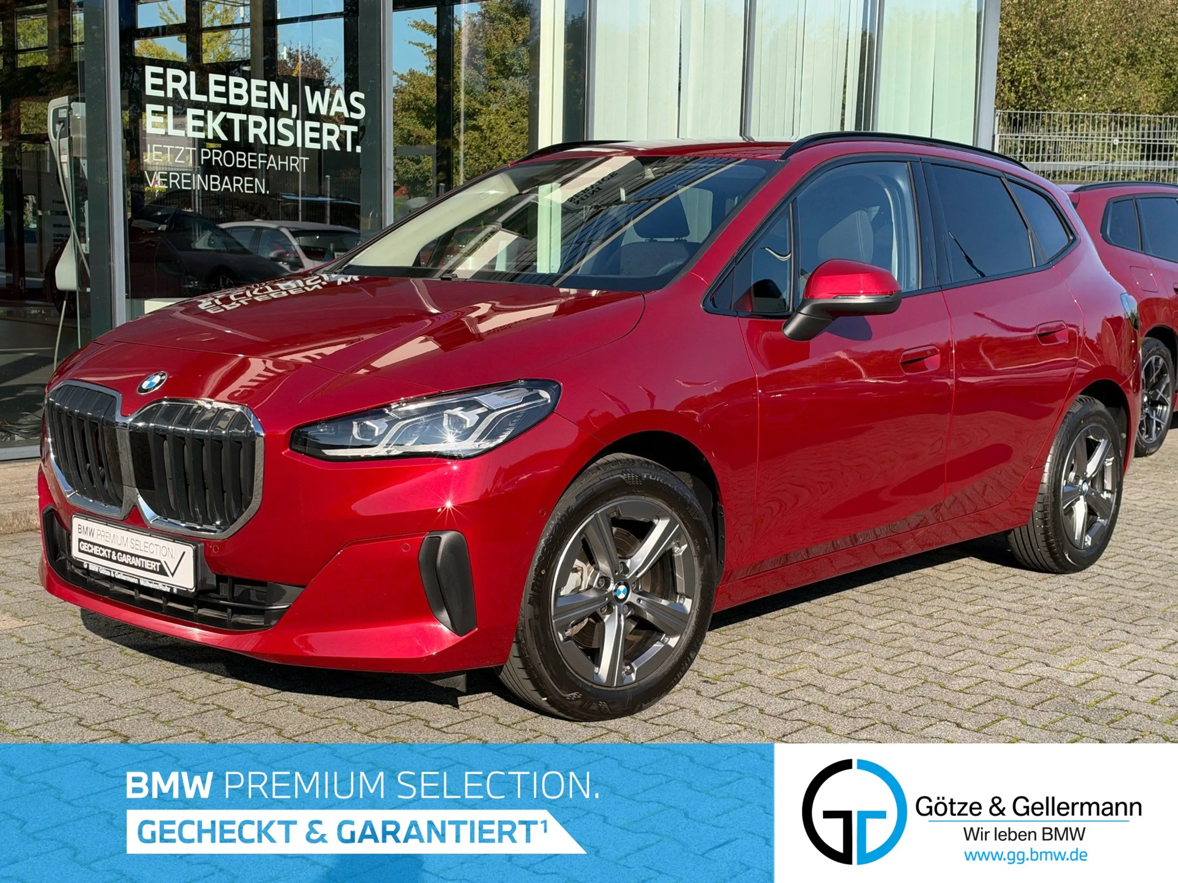 BMW 220 i Active Tourer //Panoramadach AHK