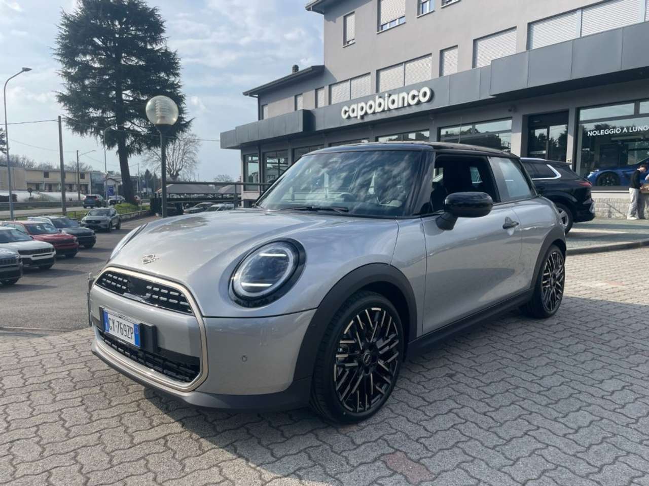 MINI Cooper C Favoured+PACCHETTO S+5.200KM+TELEC+18"-UNCIO P.