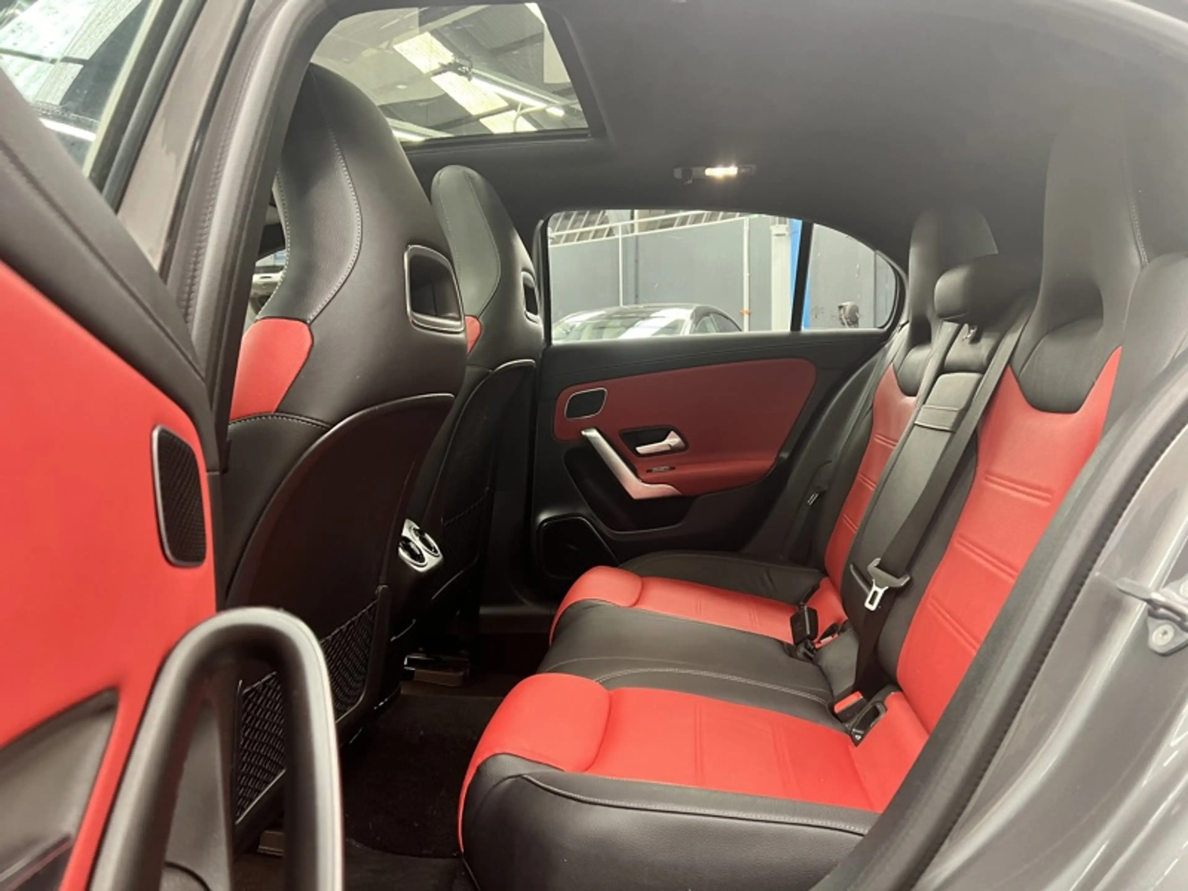 Mercedes-Benz A 200 AMG Line Pano Burmester — photo 9