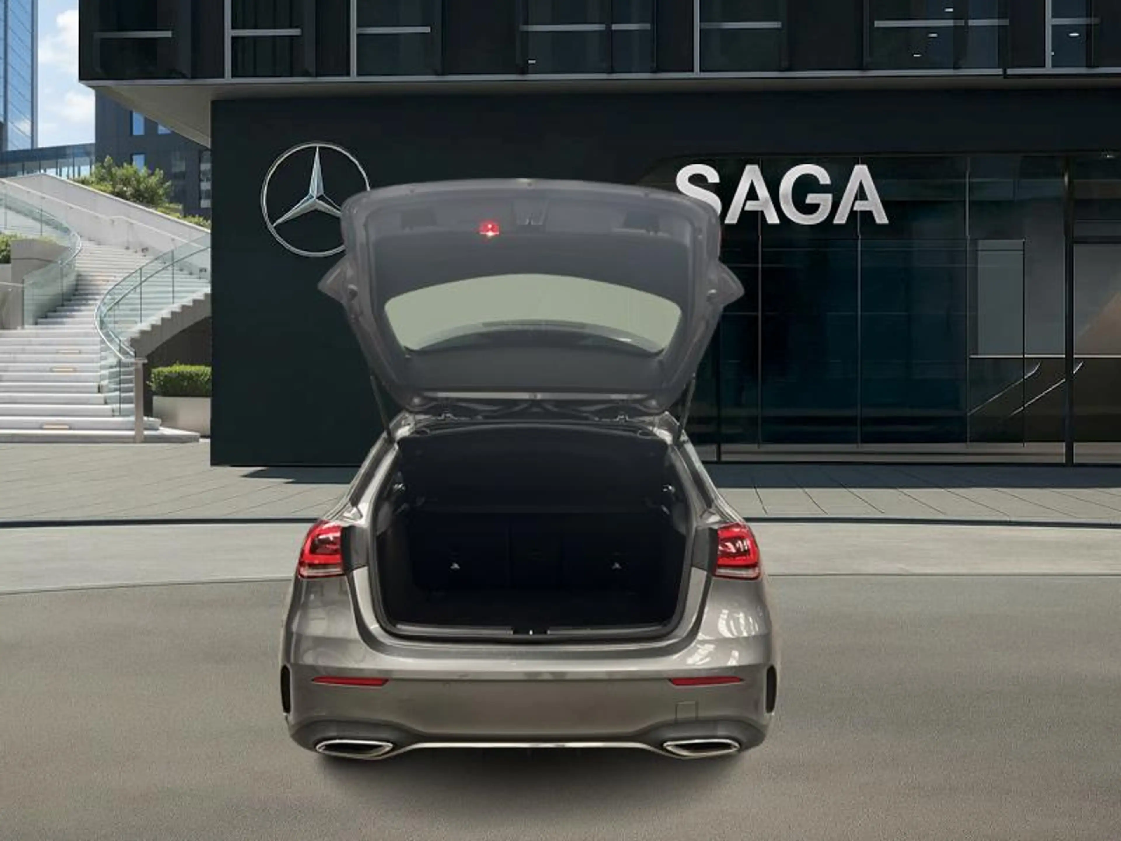Mercedes-Benz A 200 AMG Line Pano Burmester — photo 5