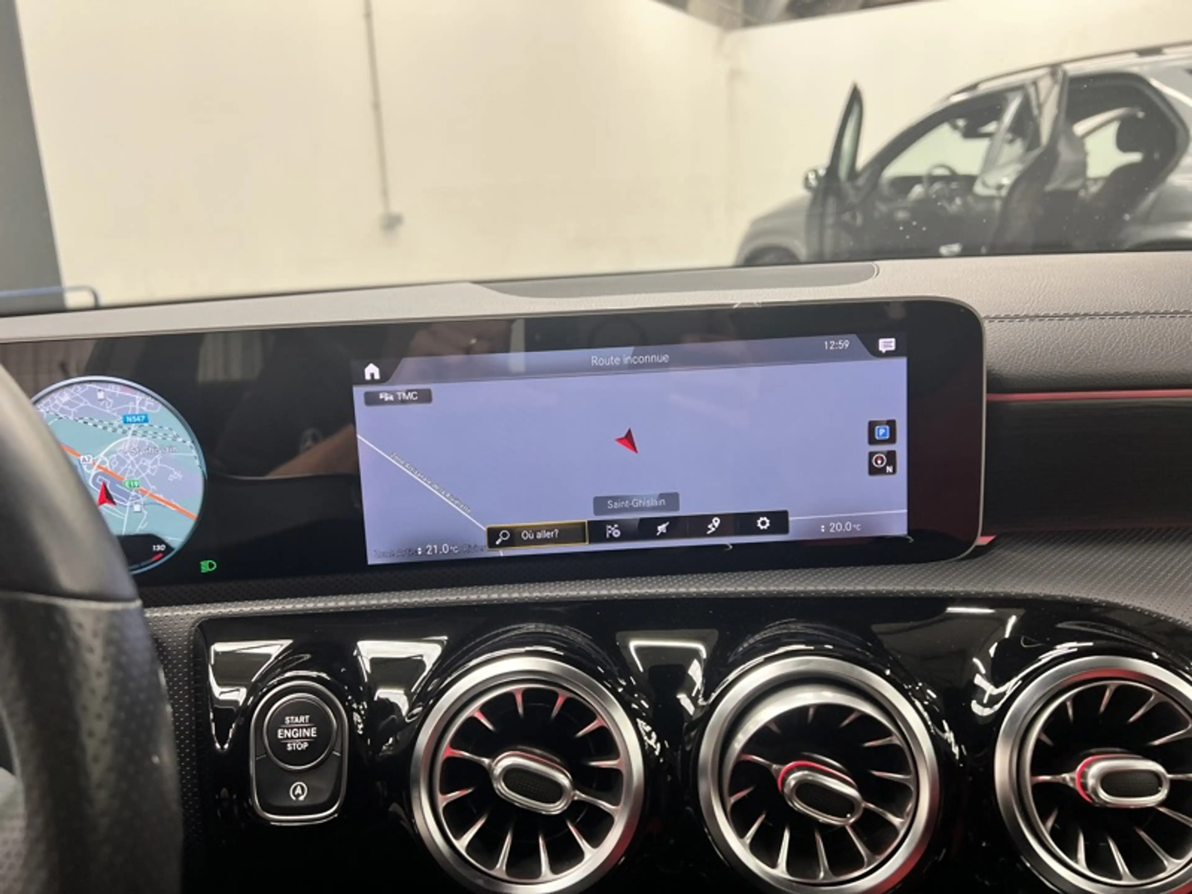 Mercedes-Benz A 200 AMG Line Pano Burmester — photo 15