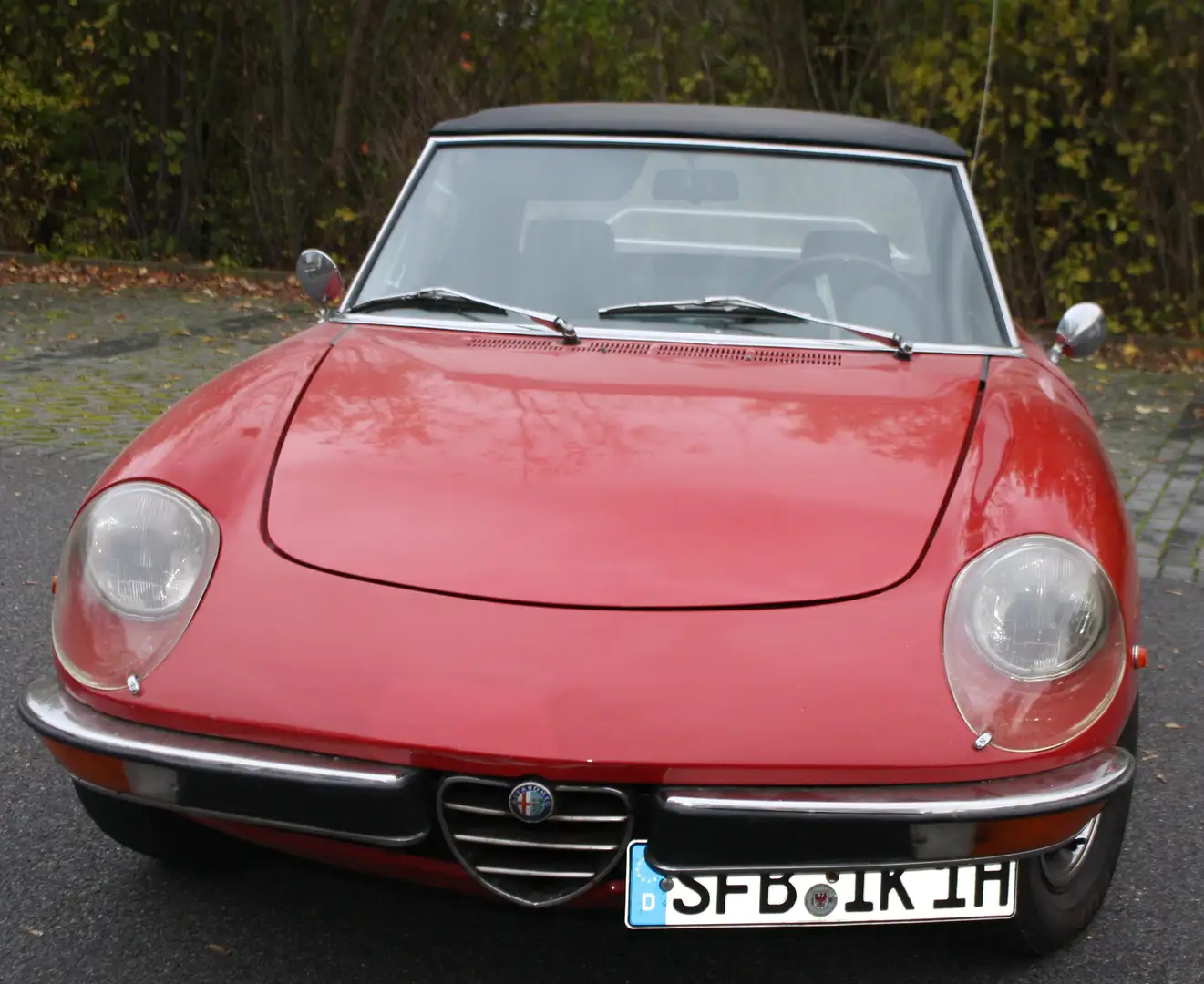 Alfa Romeo Spider Veloce Rouge - 1