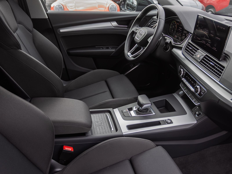 Audi Q5 adv 50TFSIe qu Stronic Navi LED ACC EPH AHK — photo 26