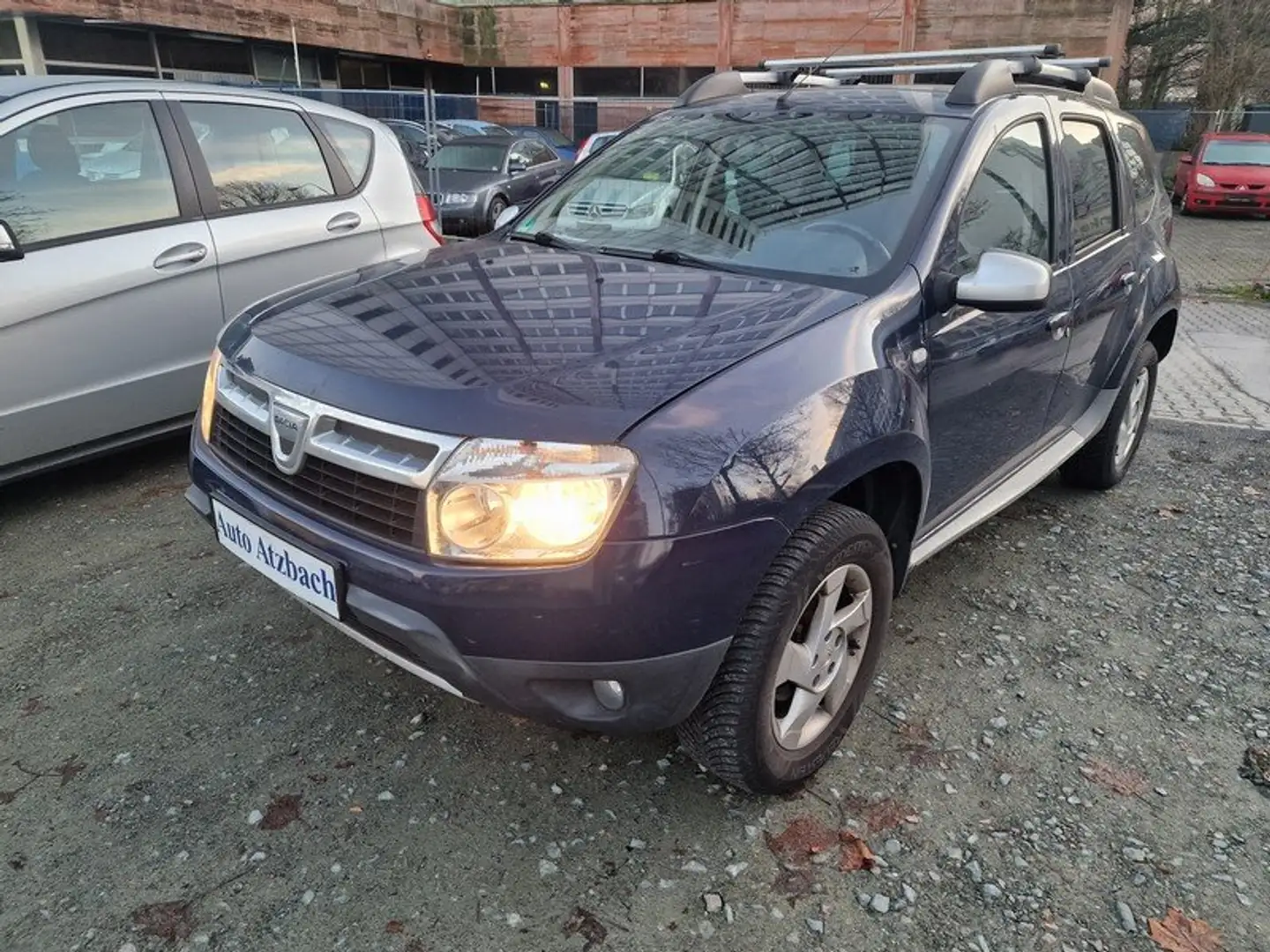 Dacia Duster 1.6i. LPG.105PS. Eu5. Klima. Leder. TÜV.09. 27 Blau - 1