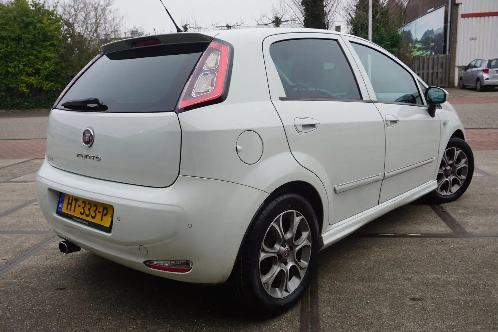 Fiat Punto Evo 1.3 M-Jet Lounge * Cruise * Airco * Weiß - 2