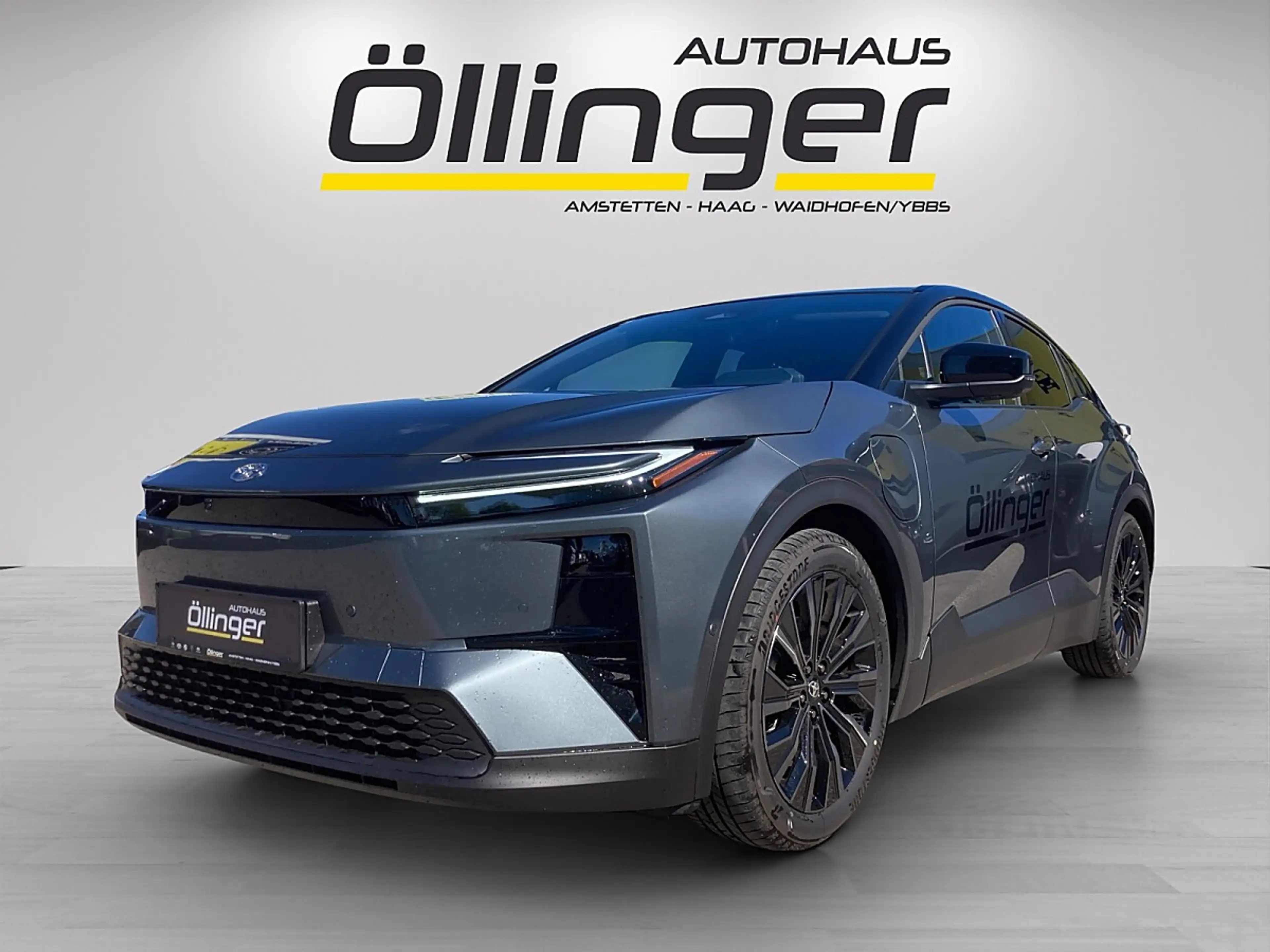 Toyota C-HR+ Elektro 77kWh AWD Lounge + Metallic + Sky & Sou...