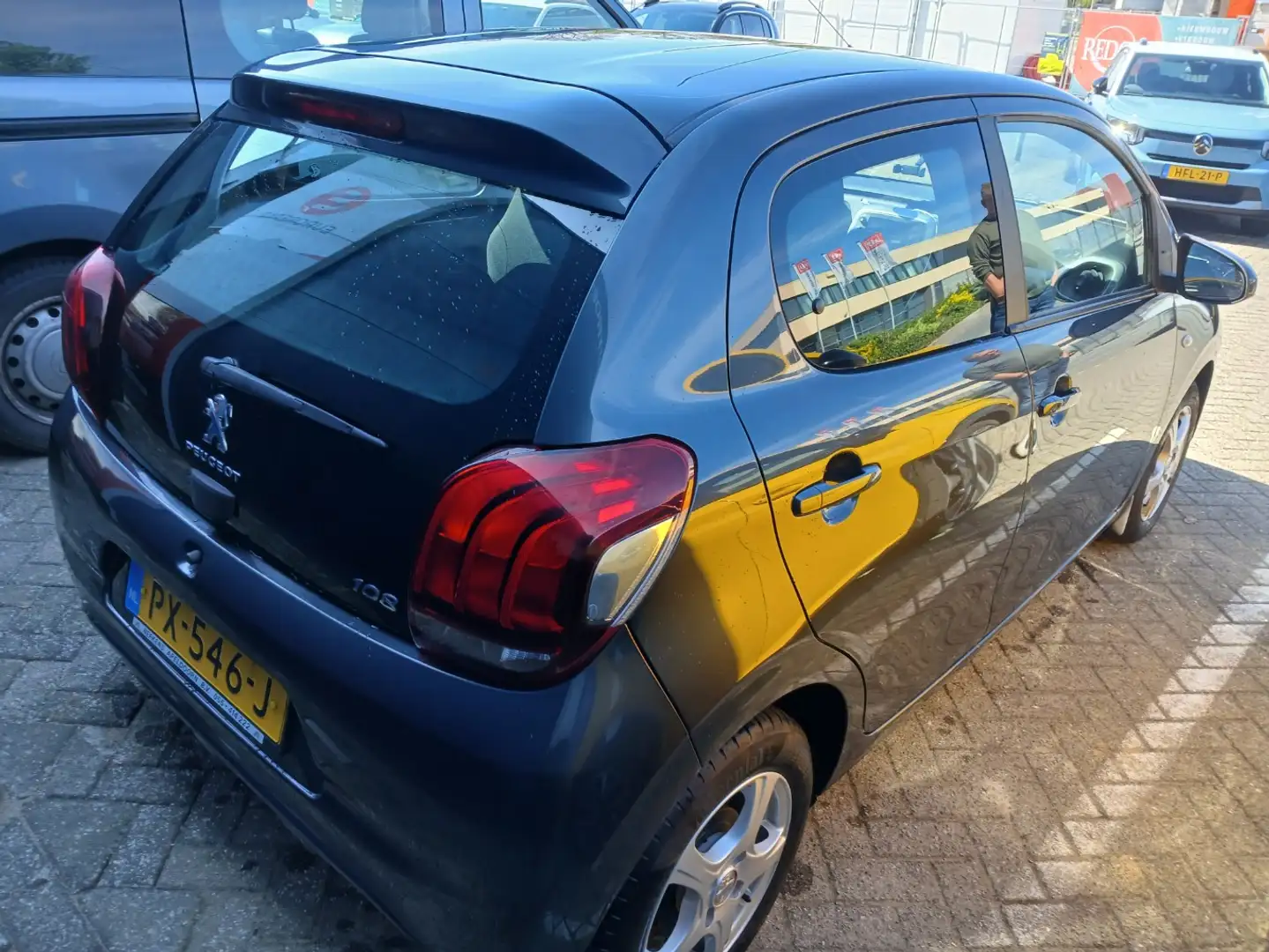 Peugeot 108 1.0 e-VTi Active | Airco | Bluetooth telefoonvoorb Gris - 2