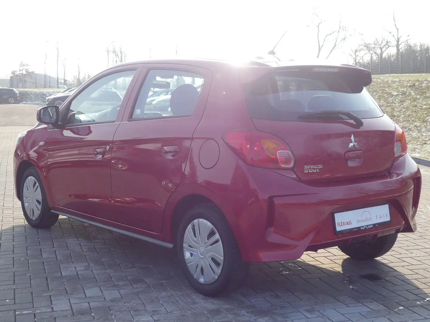 Mitsubishi Space Star 1.2 Spirit Klima DAB Bluetooth USB Rot - 2