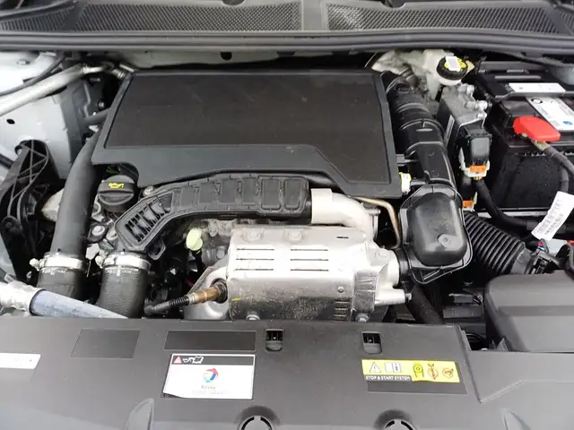 Peugeot 308 view 5